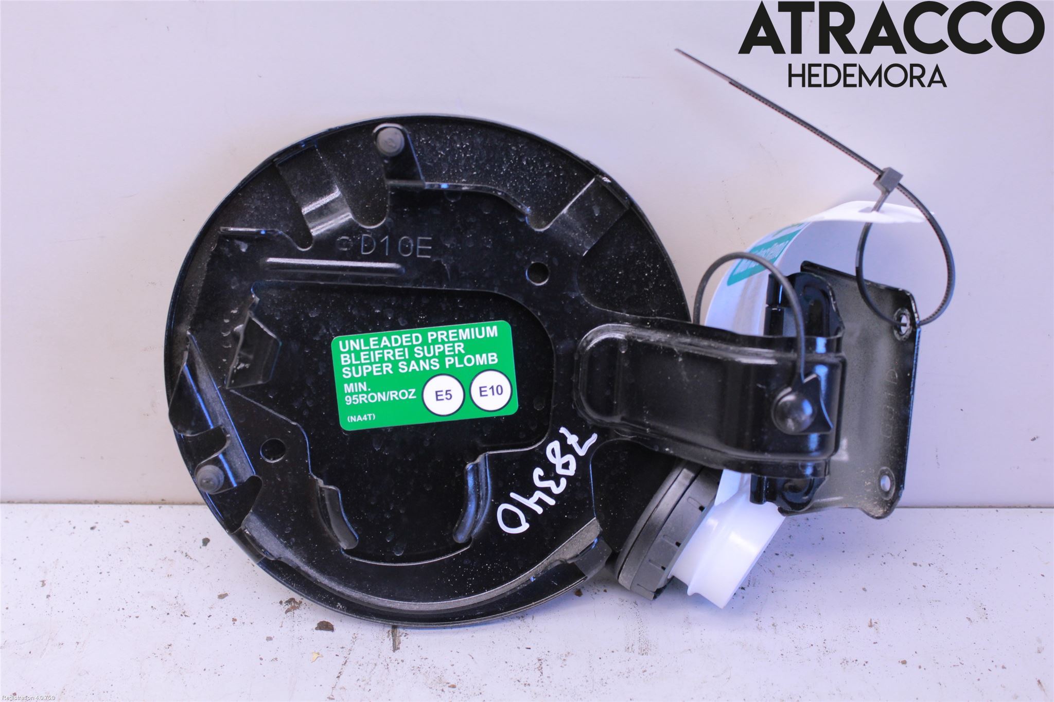 Mazda CX-3 Tanklucka