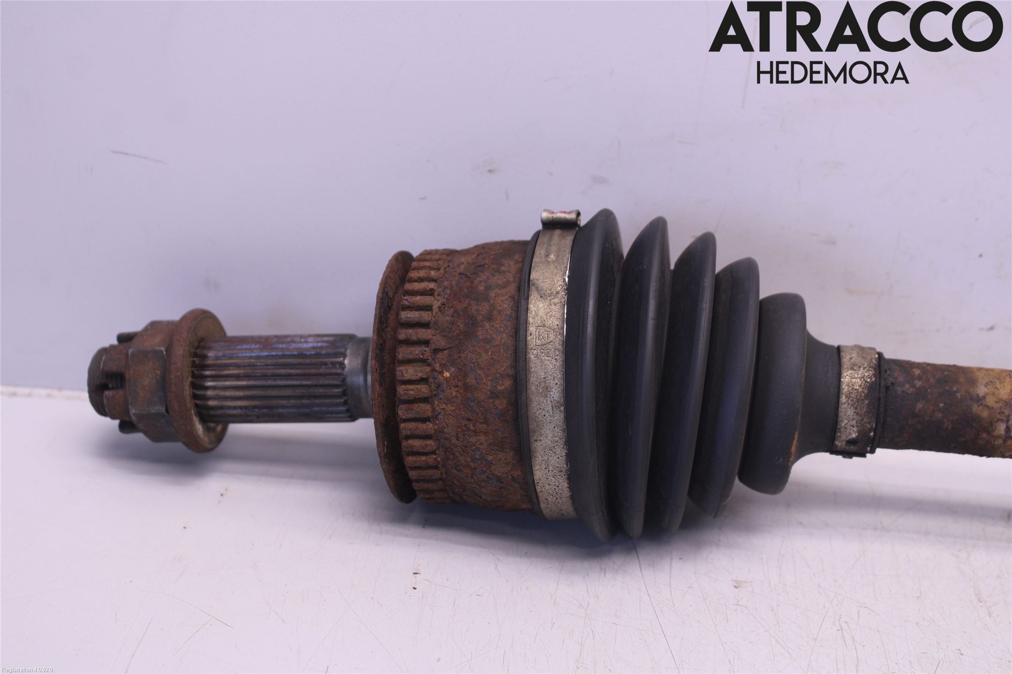 Kia CERATO Drivaxel Fram Höger