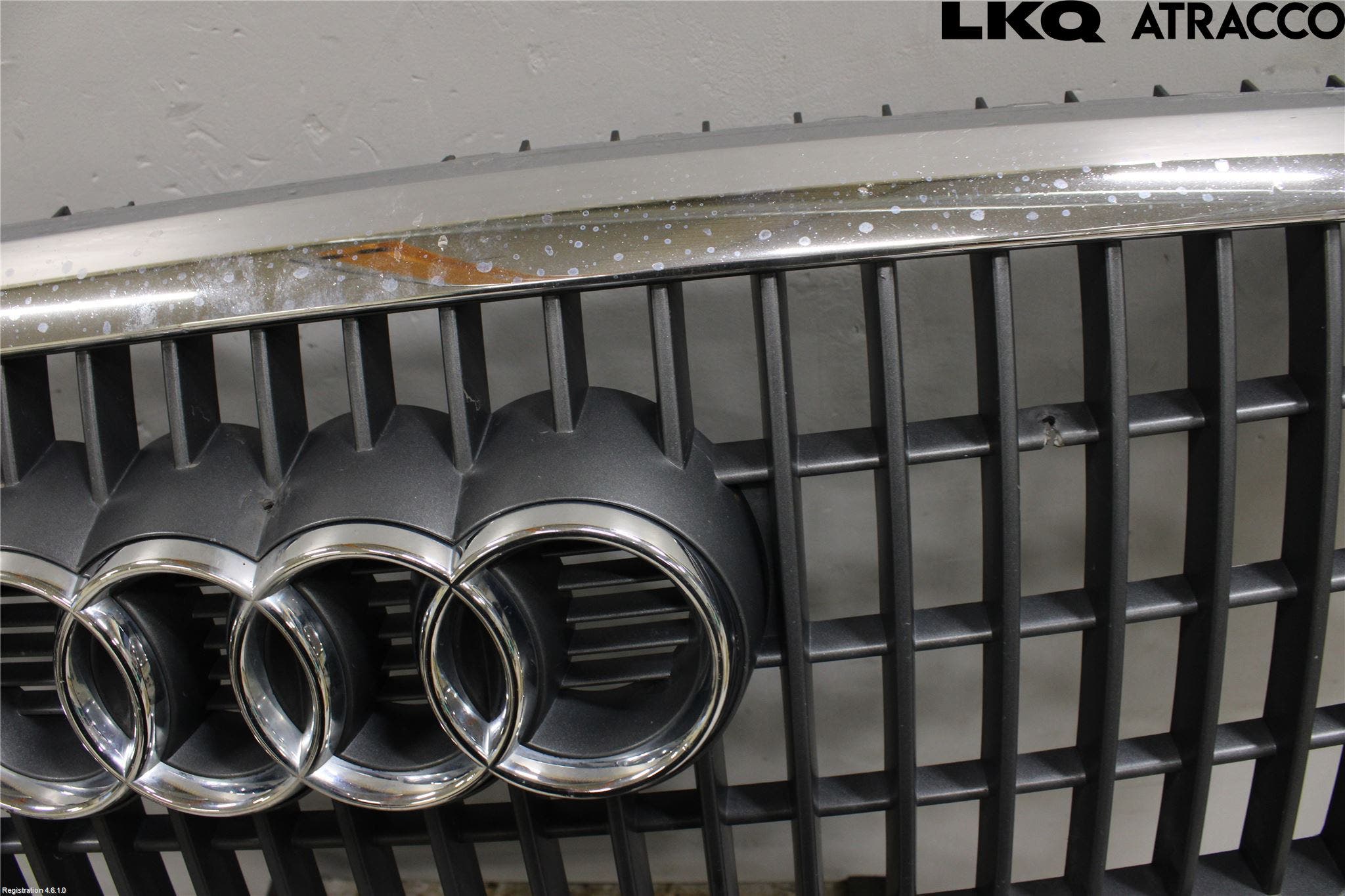 Audi Q5 09-16 Grill Komp