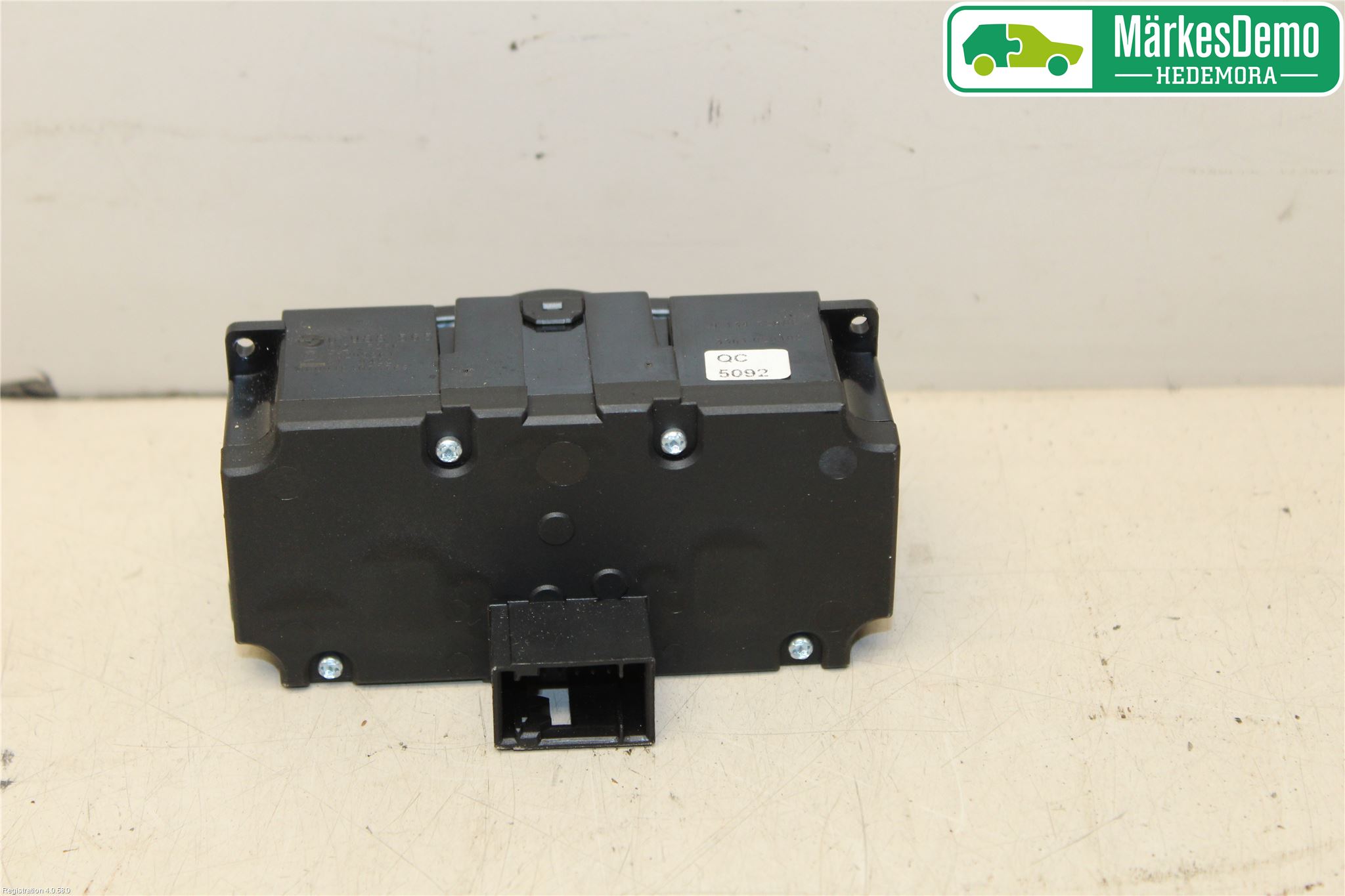 BMW 5 E60/61 Sed/Tou 02-10 Strömställare Ljus