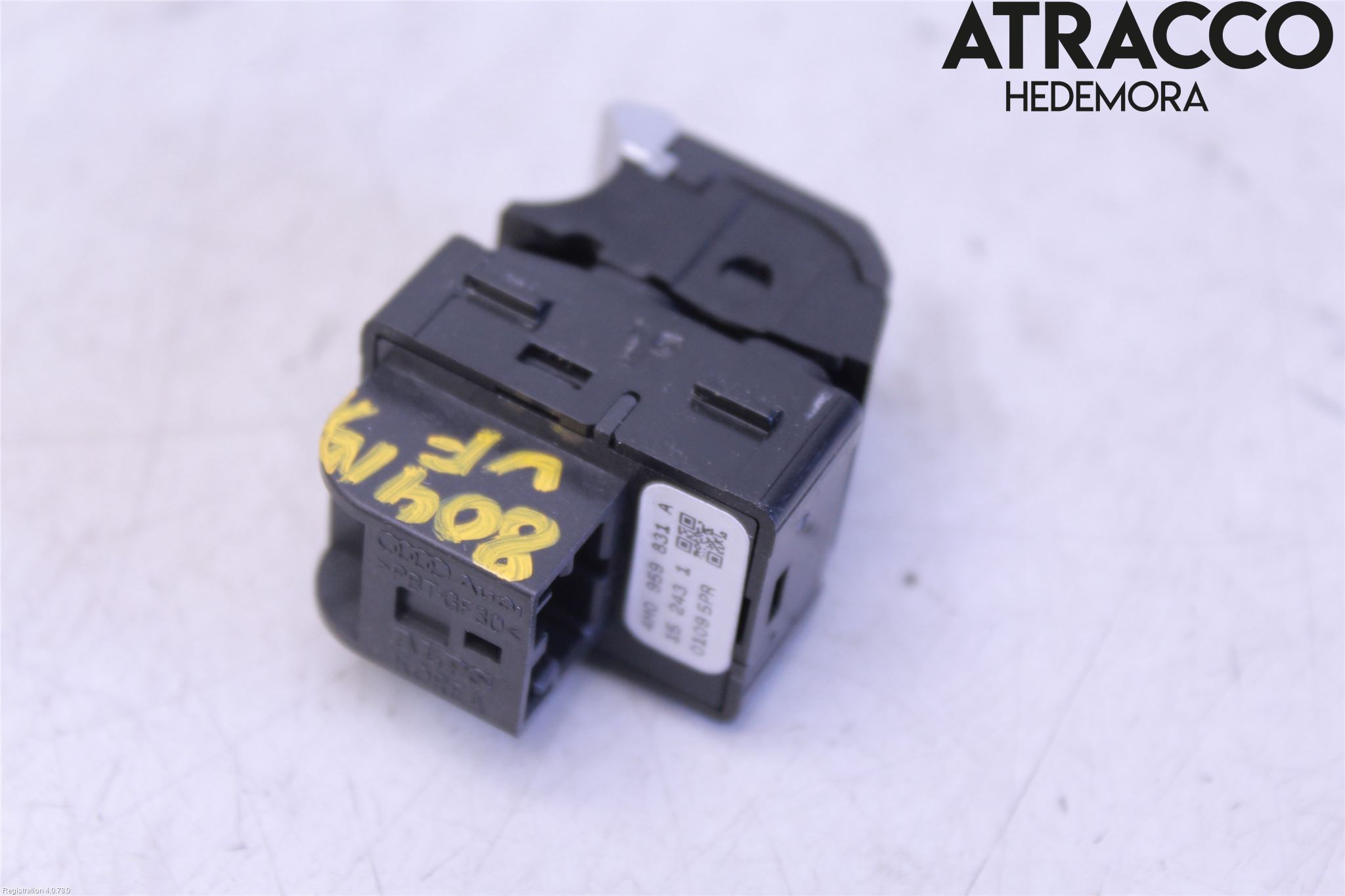 Audi Q7/SQ7 Strömställare Baklucka