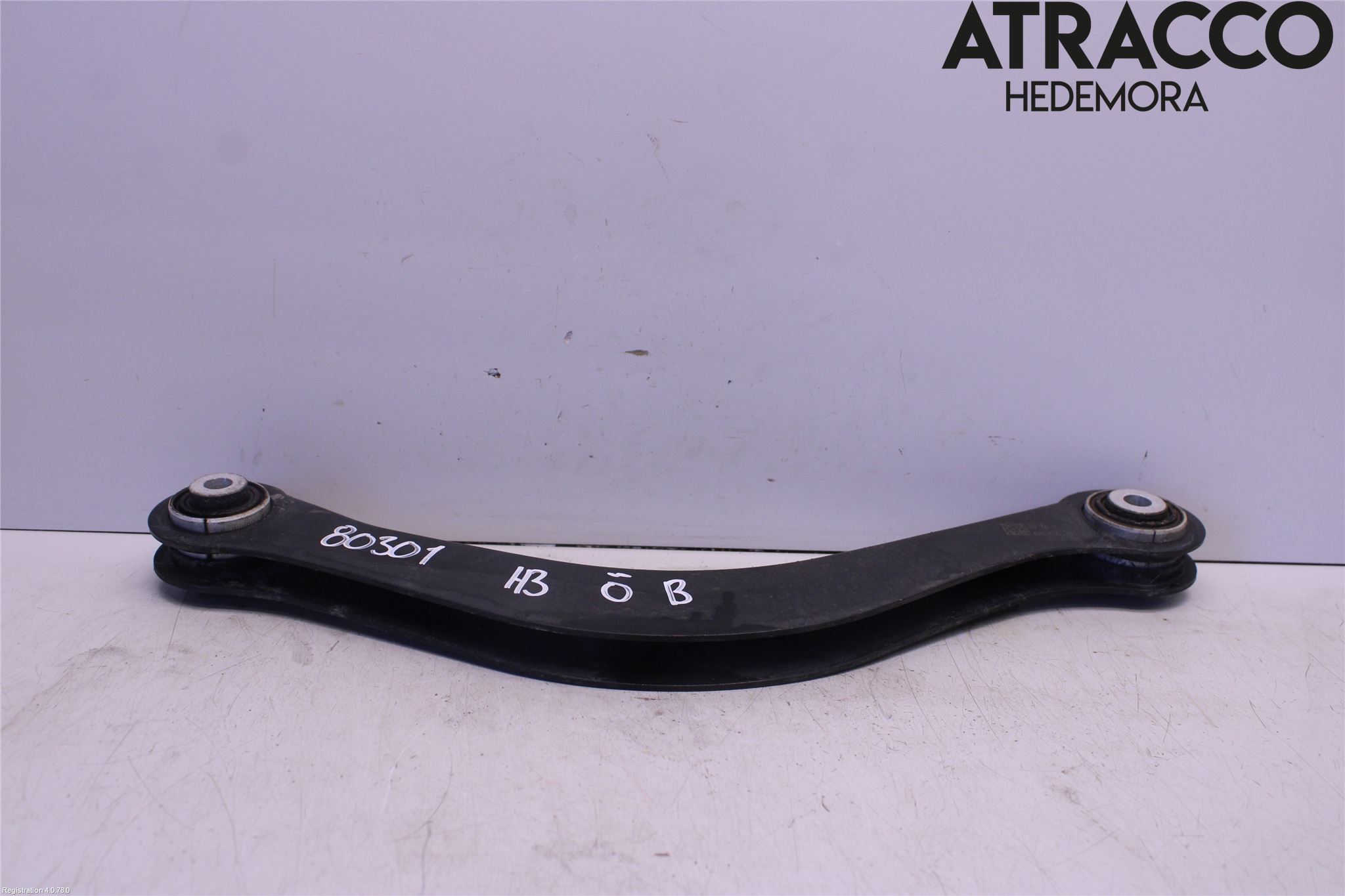 Audi A4/S4 B9 16-19 Bärarm Bak Övre Höger