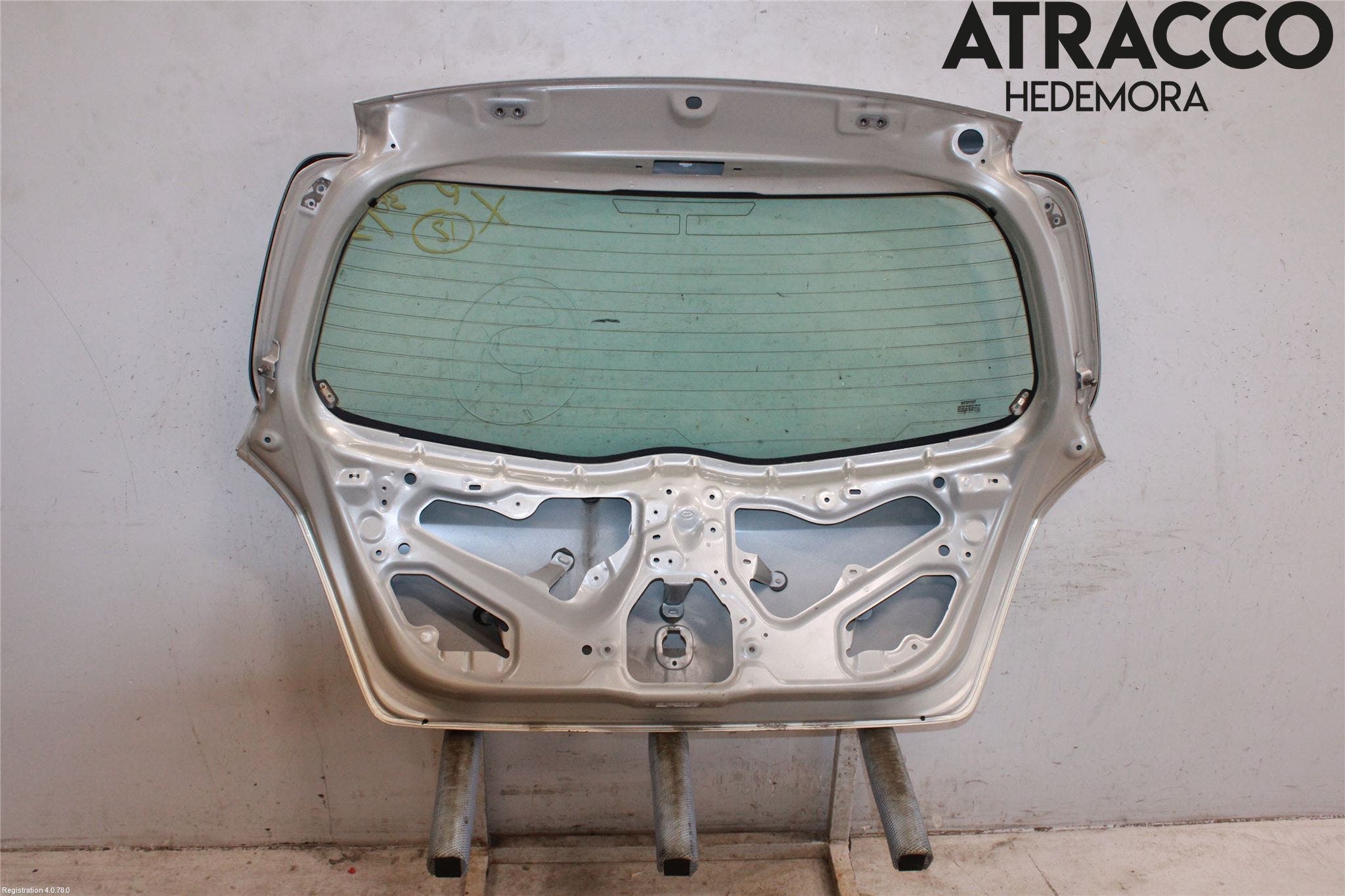 Toyota YARIS XP90 06-11 Baklucka Kombi