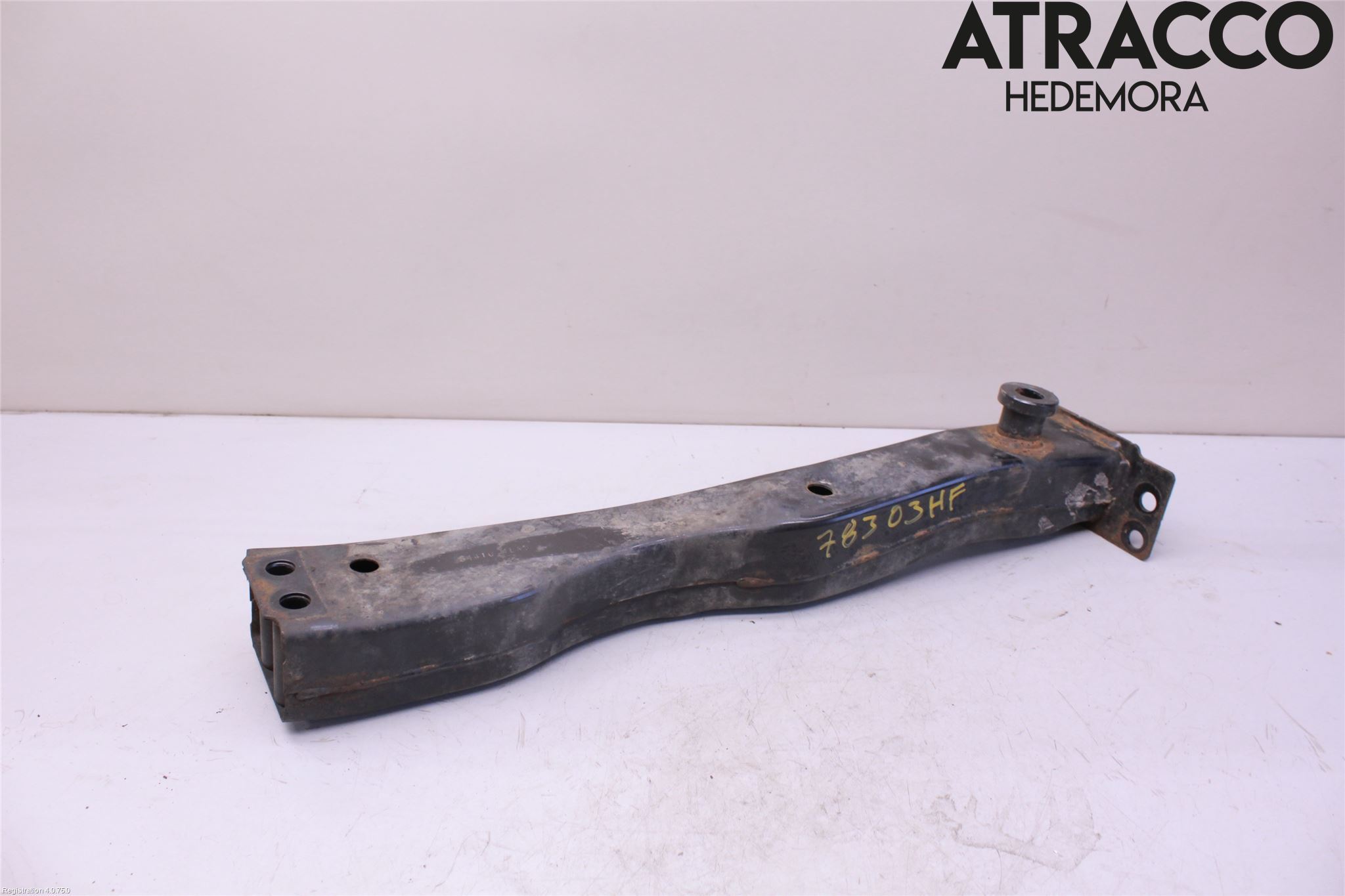 Nissan QASHQAI 14-17 Stötfångarbärjärn Fram