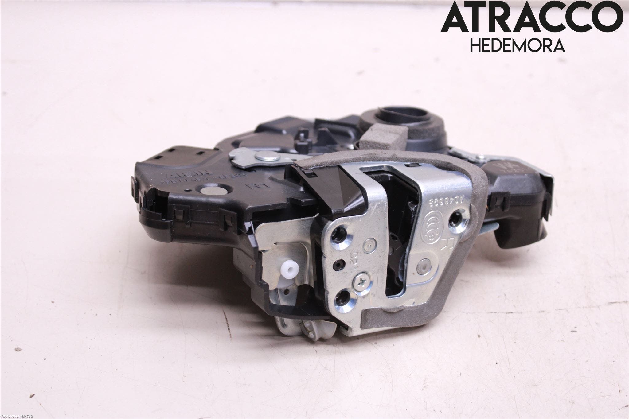 Lexus NX 300h 15-21 Låskista-Dörrlås