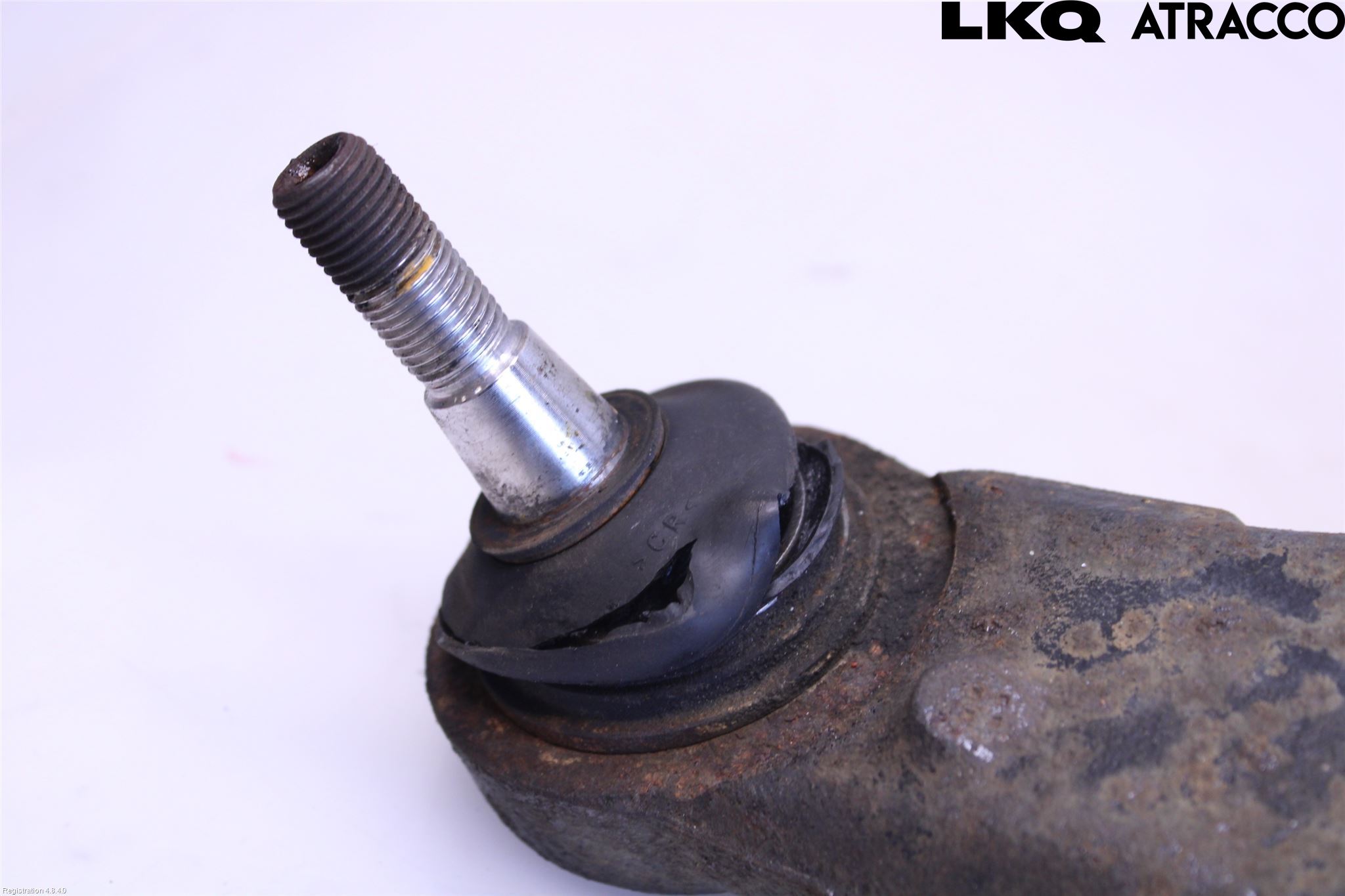 Renault MASTER III  04-10 Bärarm Fram Undre Vä