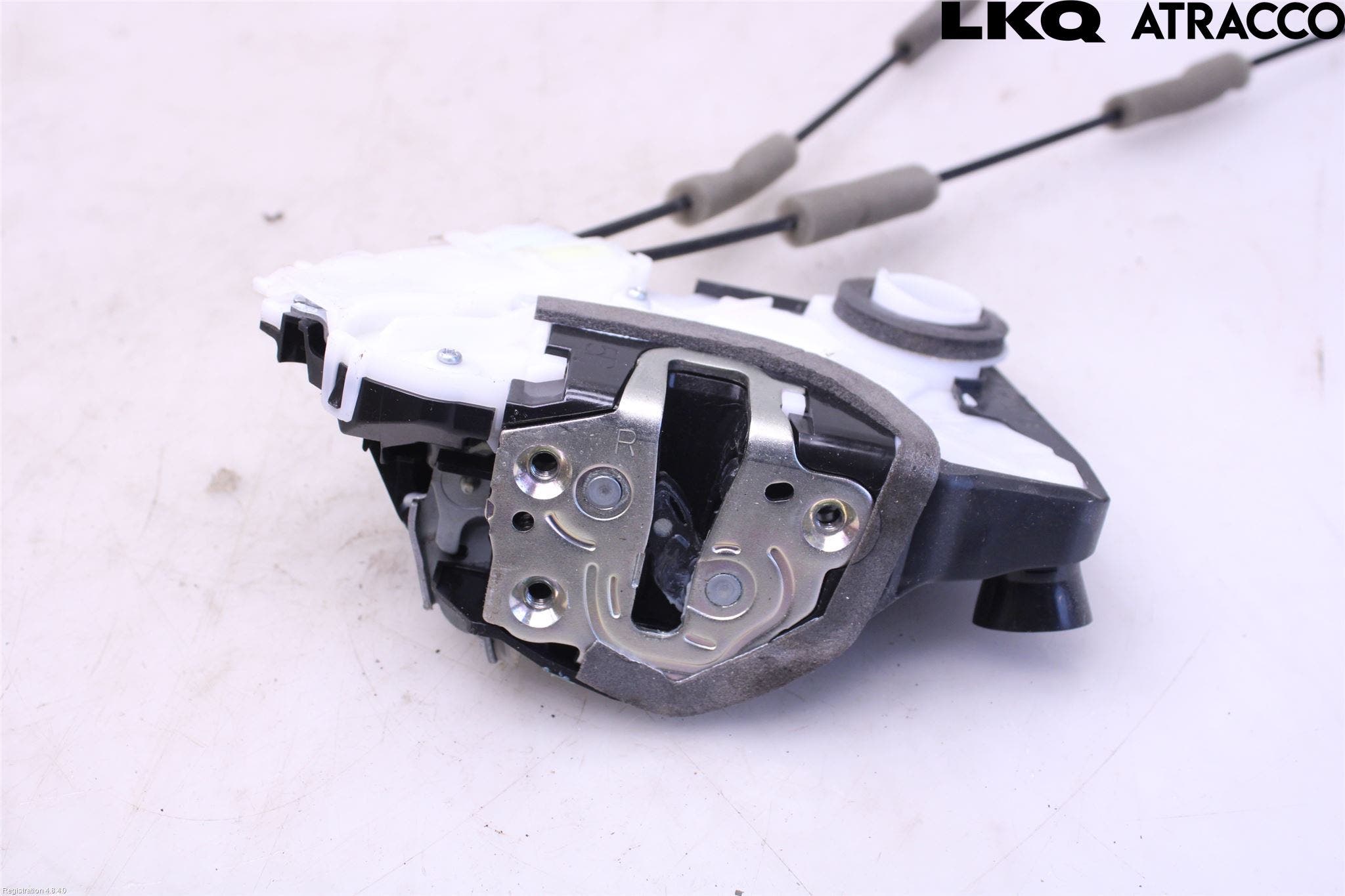 Toyota YARIS XP21 20- Låskista-Dörrlås