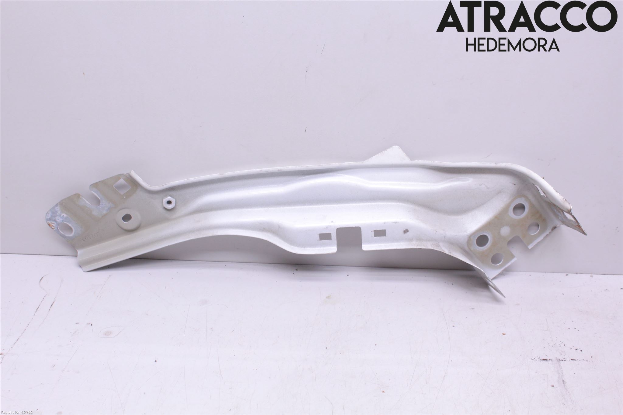 Fiat SCUDO 07-16 Front Huvlåsplåt-Balk