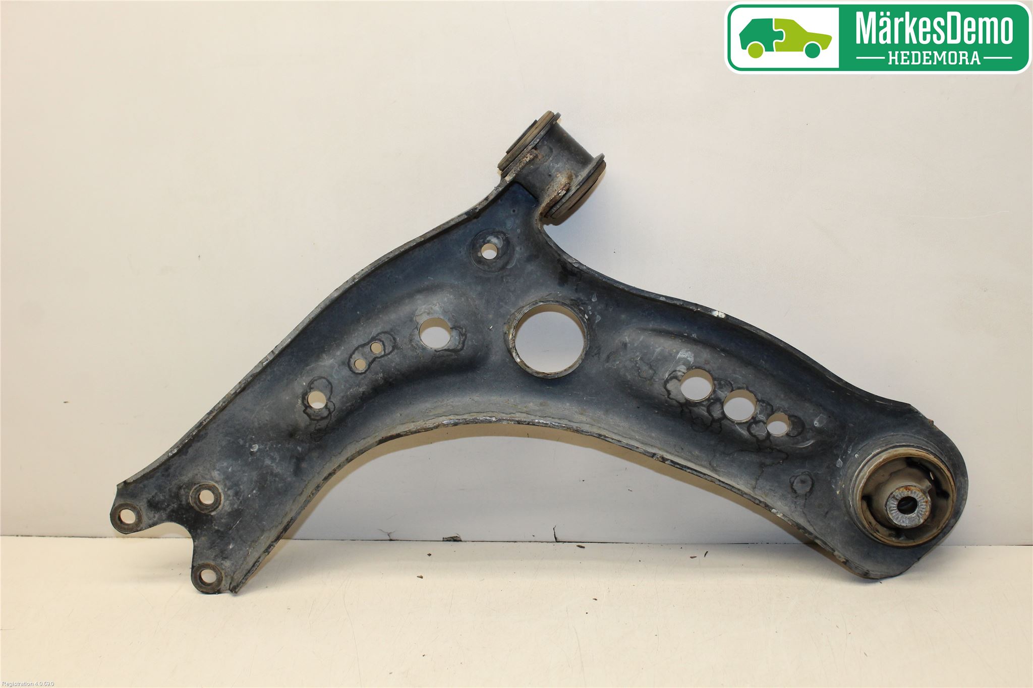 Volkswagen VW GOLF / E-GOLF VII 13-20 Bärarm Fram Undre Hö