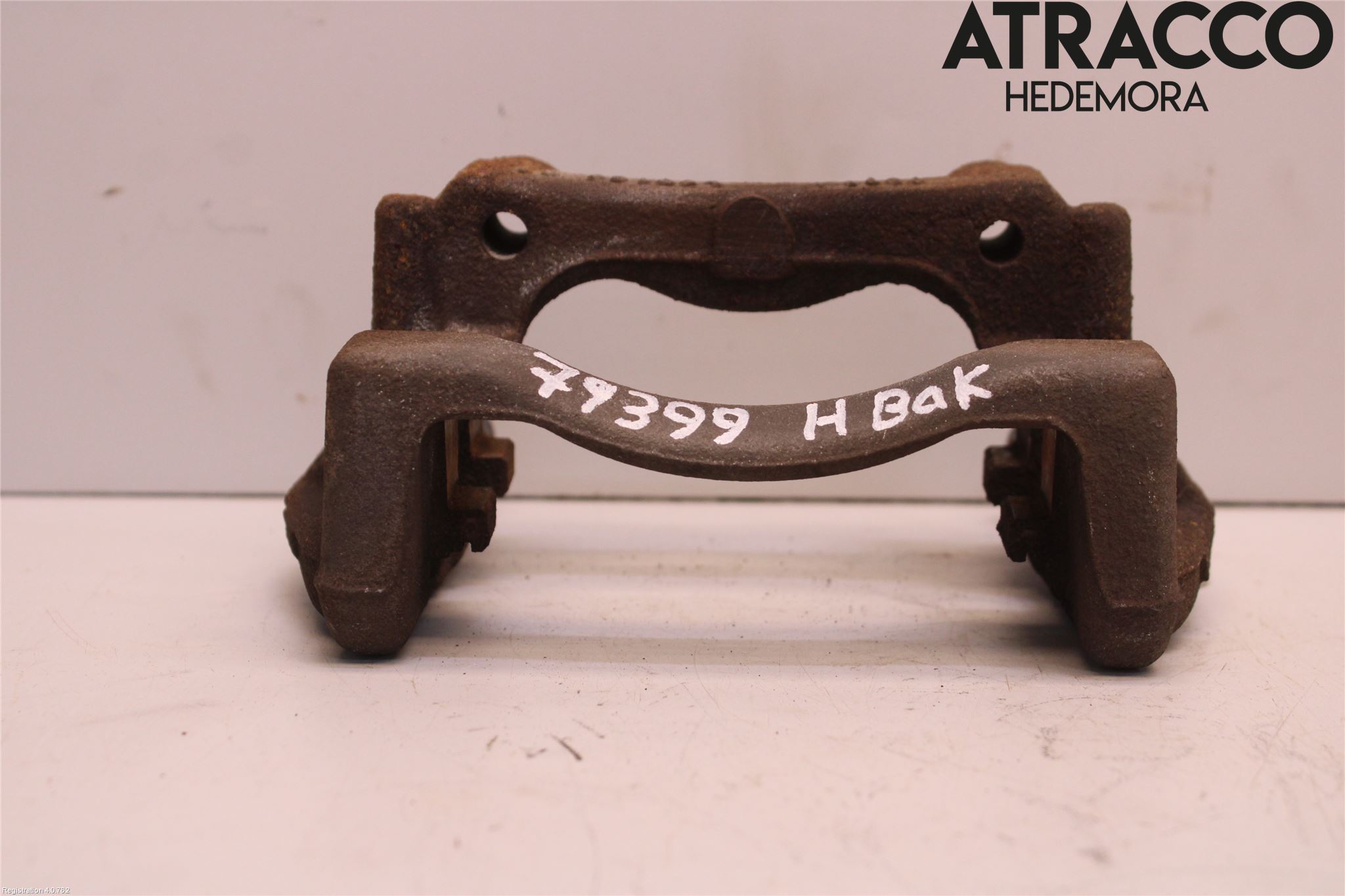 Toyota AURIS 13-19 Bromsokshållare