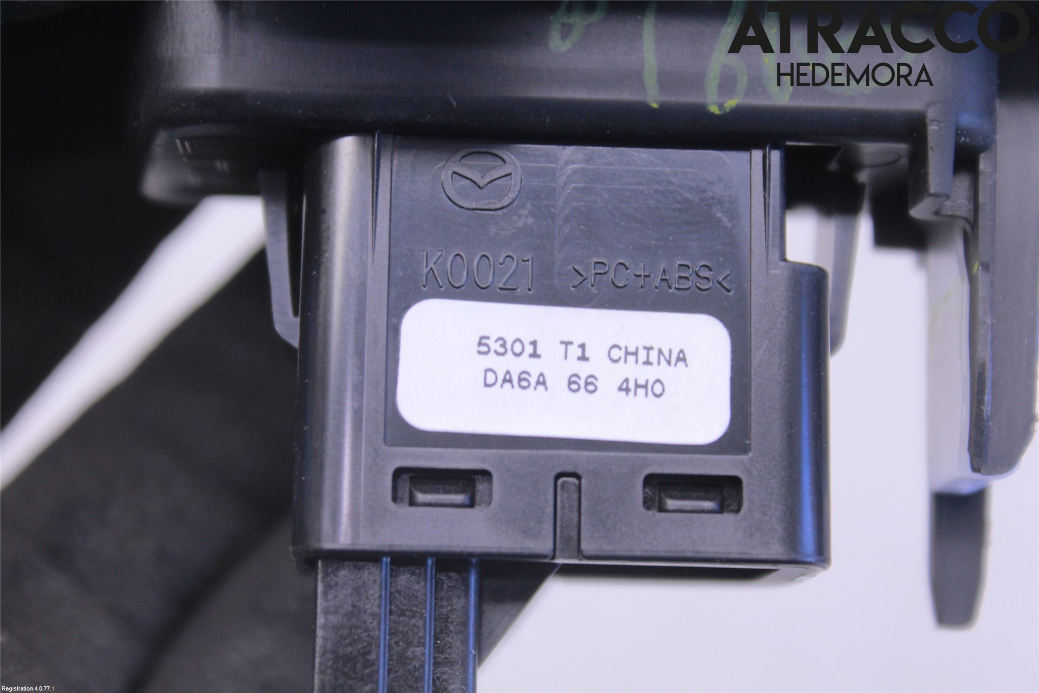 Mazda 2 (DJ) 15-22 Strömställare Varnings