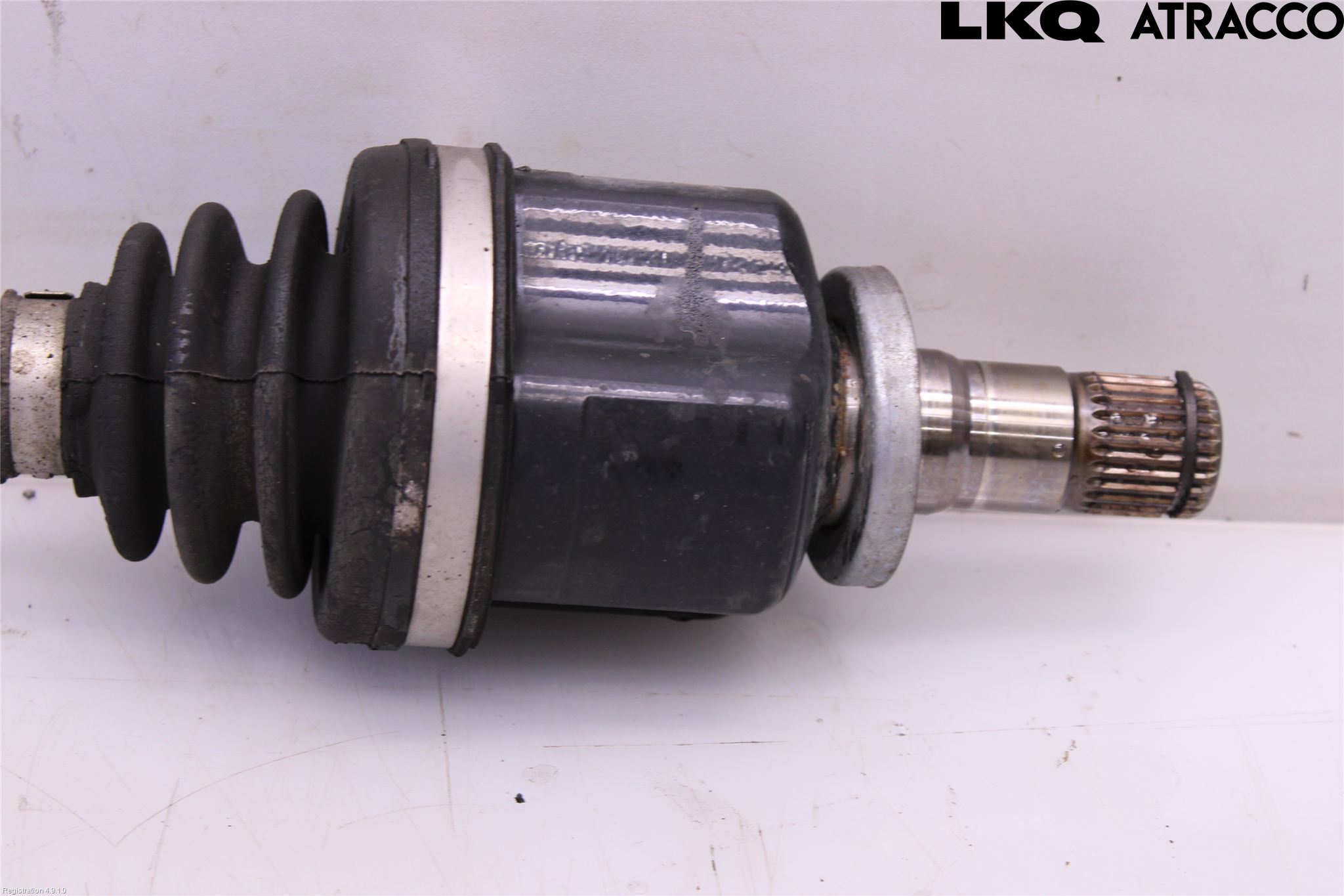 BMW 2 F45 Active Tourer 14-21 Drivaxel Fram Vänster