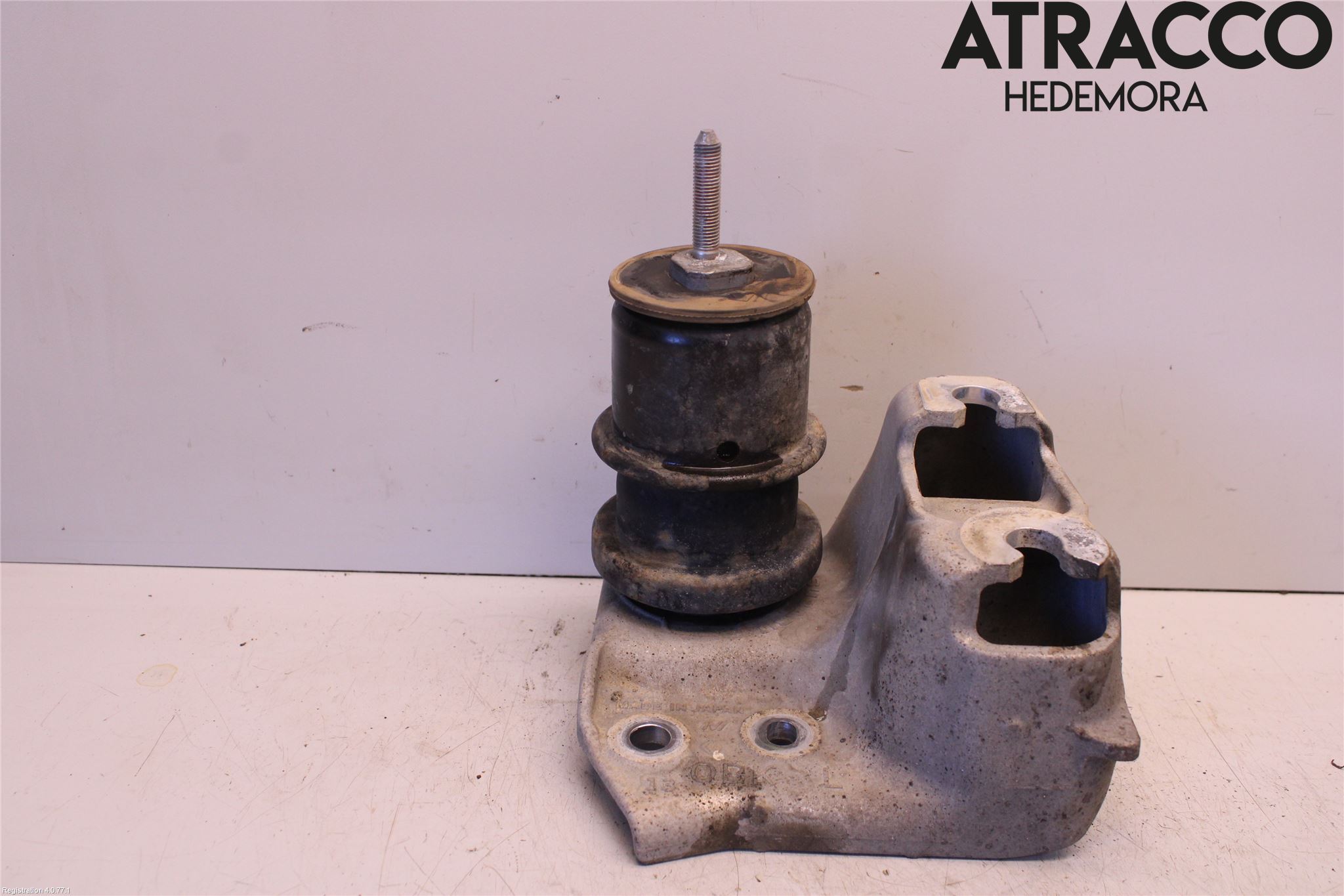 Subaru OUTBACK 15-20 Motorfäste