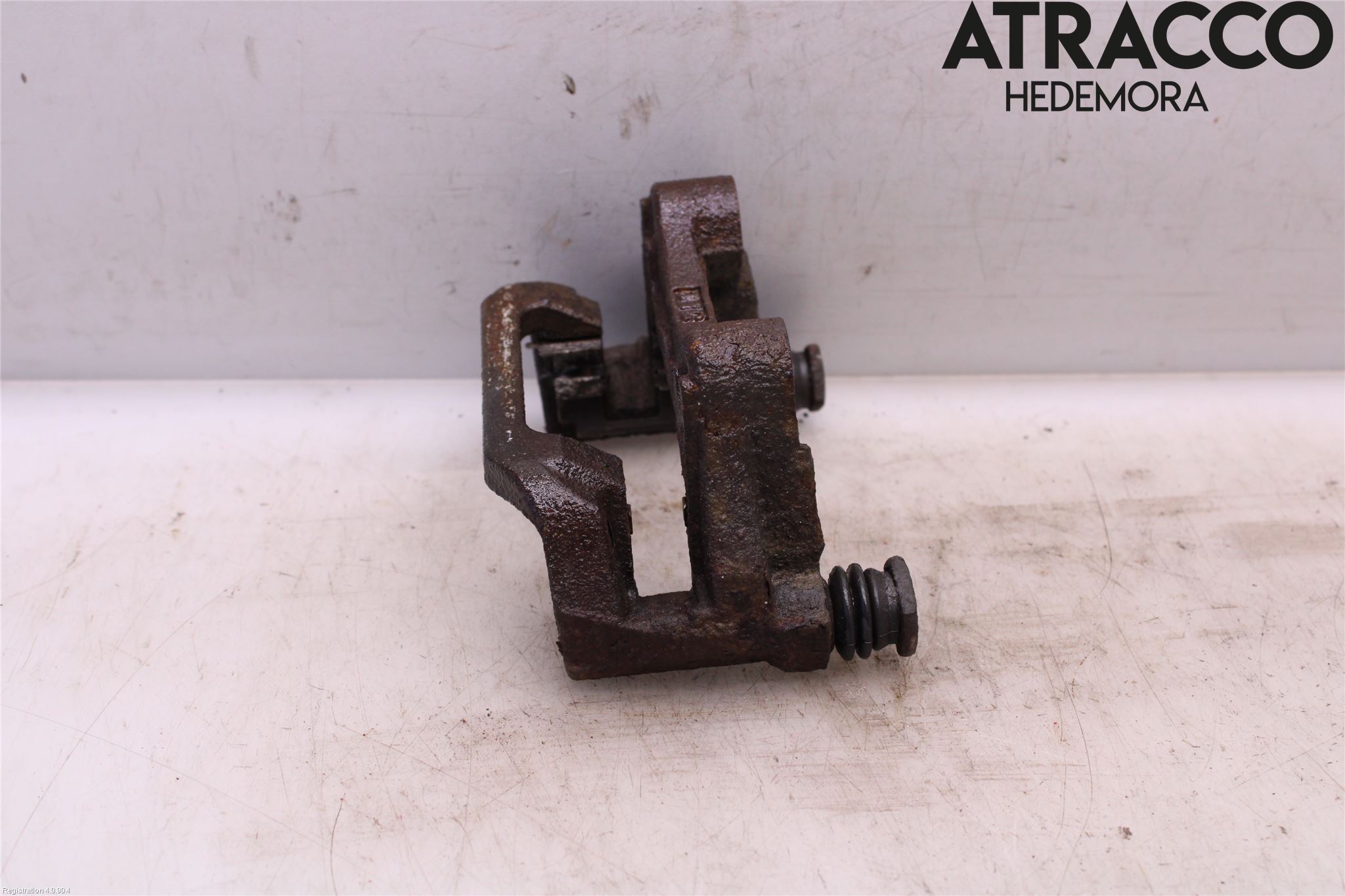 Mazda 6 13- Bromsokshållare