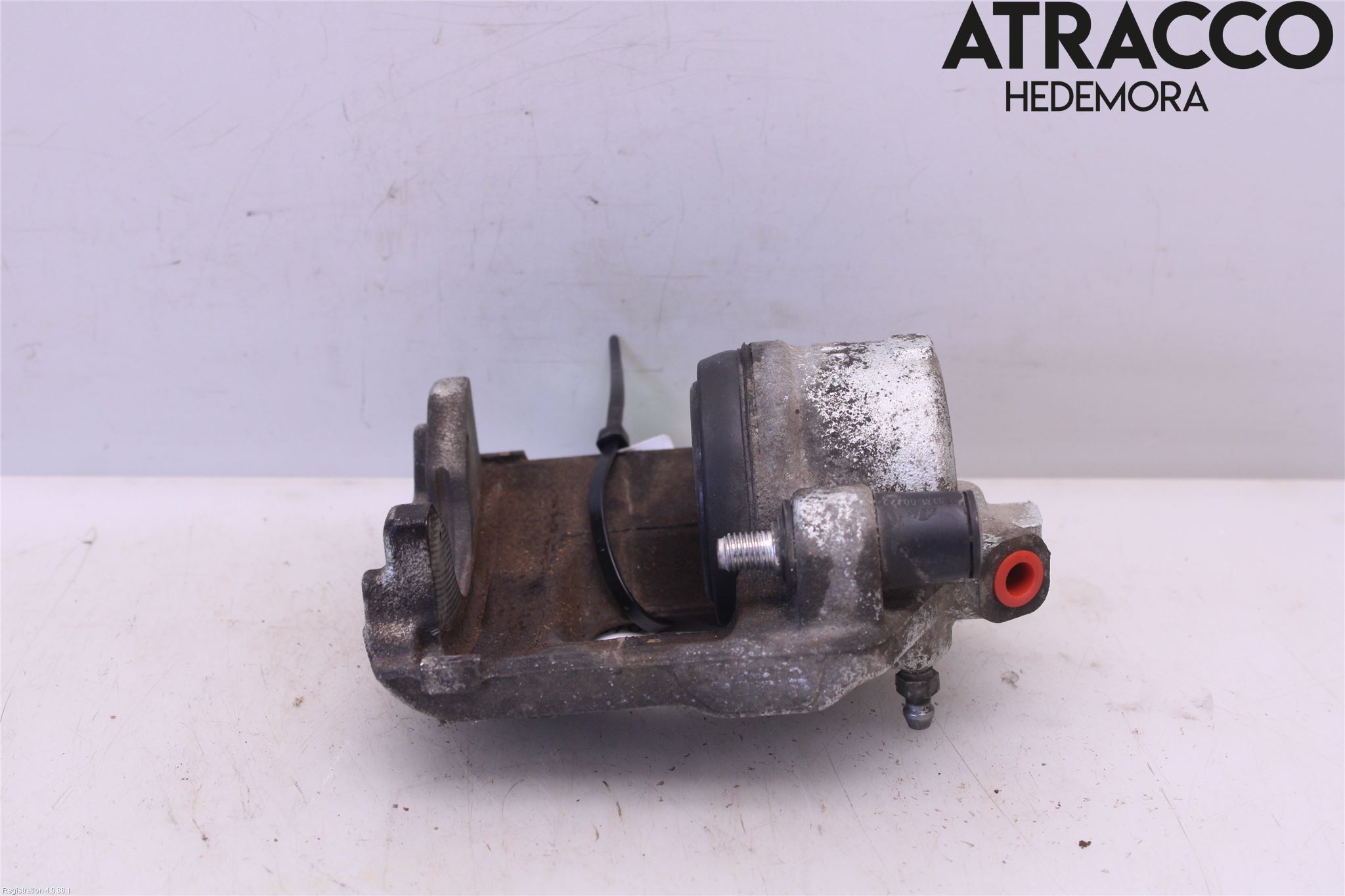 Fiat 500e 20- Bromsok Fram Höger