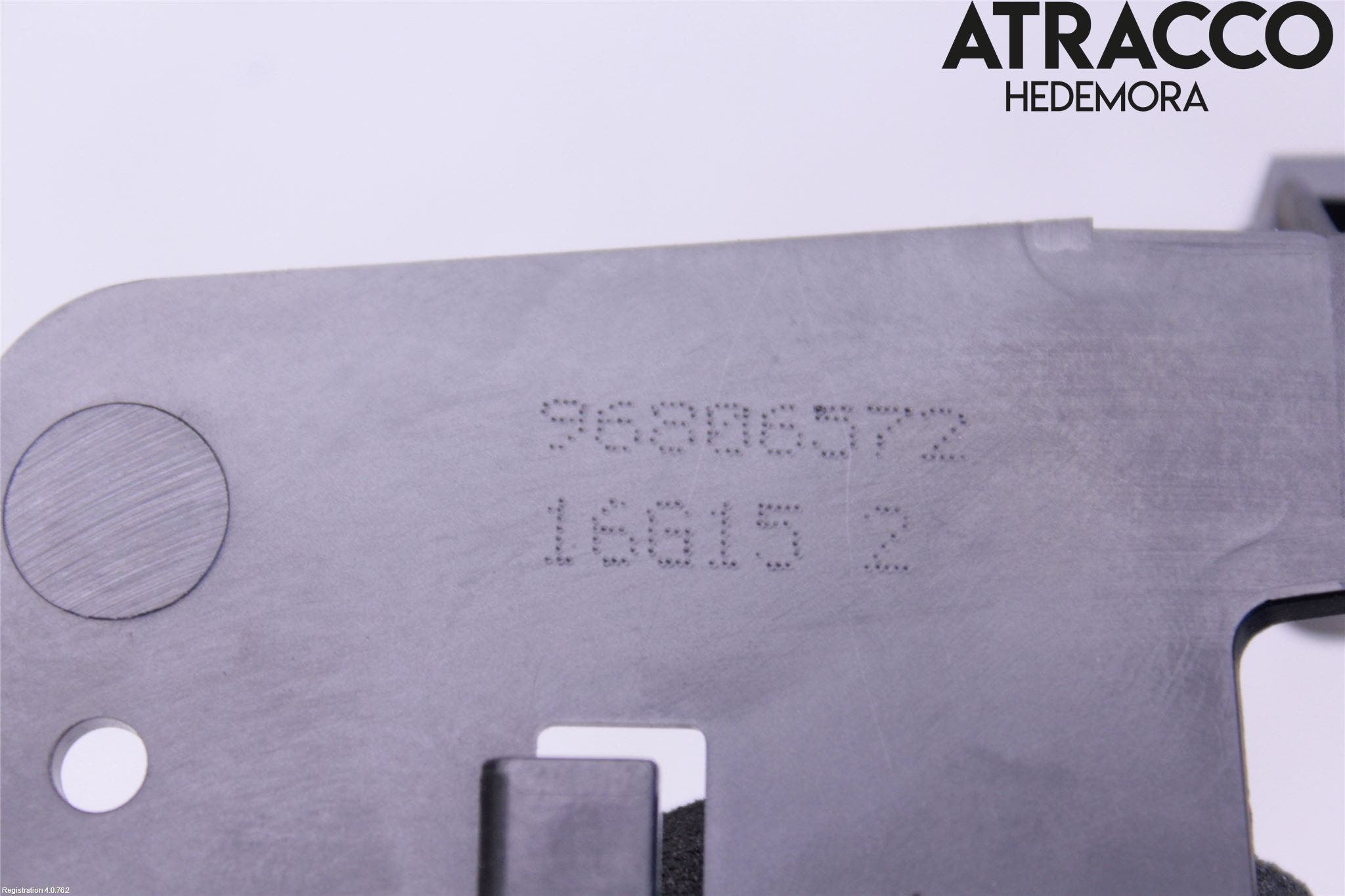 Peugeot EXPERT 15-16 Dörrhandtag Inre Hö