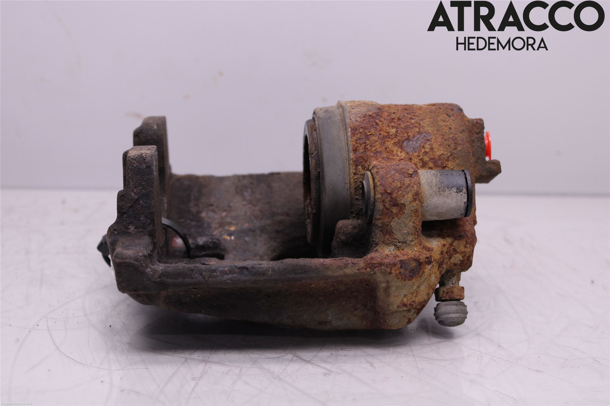 Audi Q3 8U 12-18 Bromsok Fram Höger