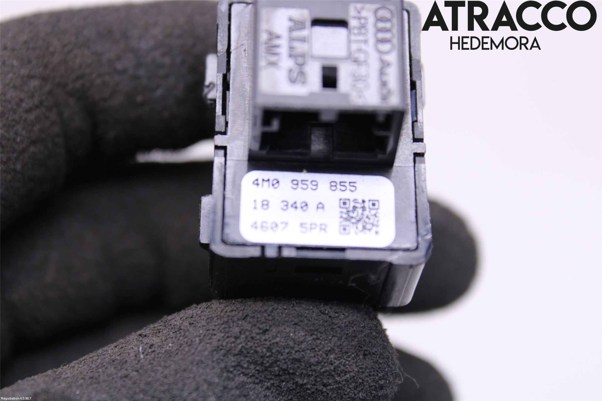 Audi A4/S4 B9 20- Strömställare Elhiss