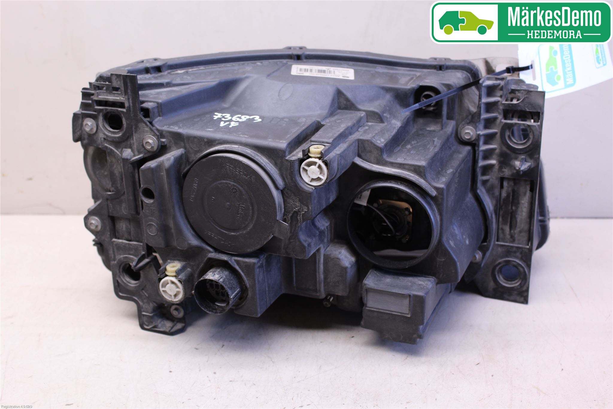 Landrover RANGE ROVER SPORT (L320) 10-13 Strålkastare Vänster