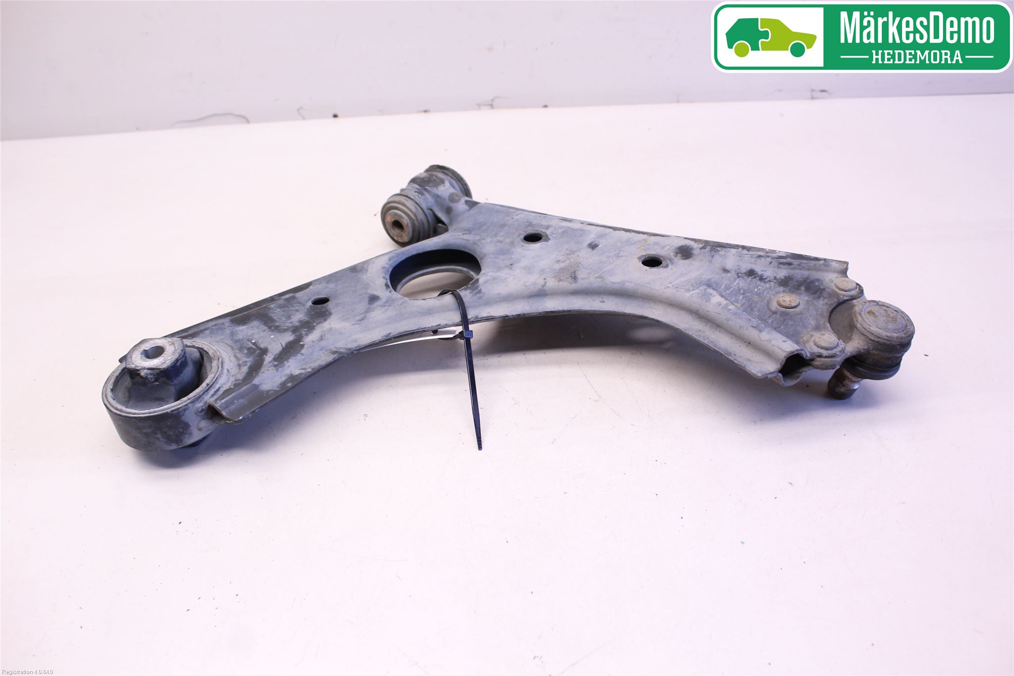 Fiat DOBLO CARGO Bärarm Fram Undre Vä