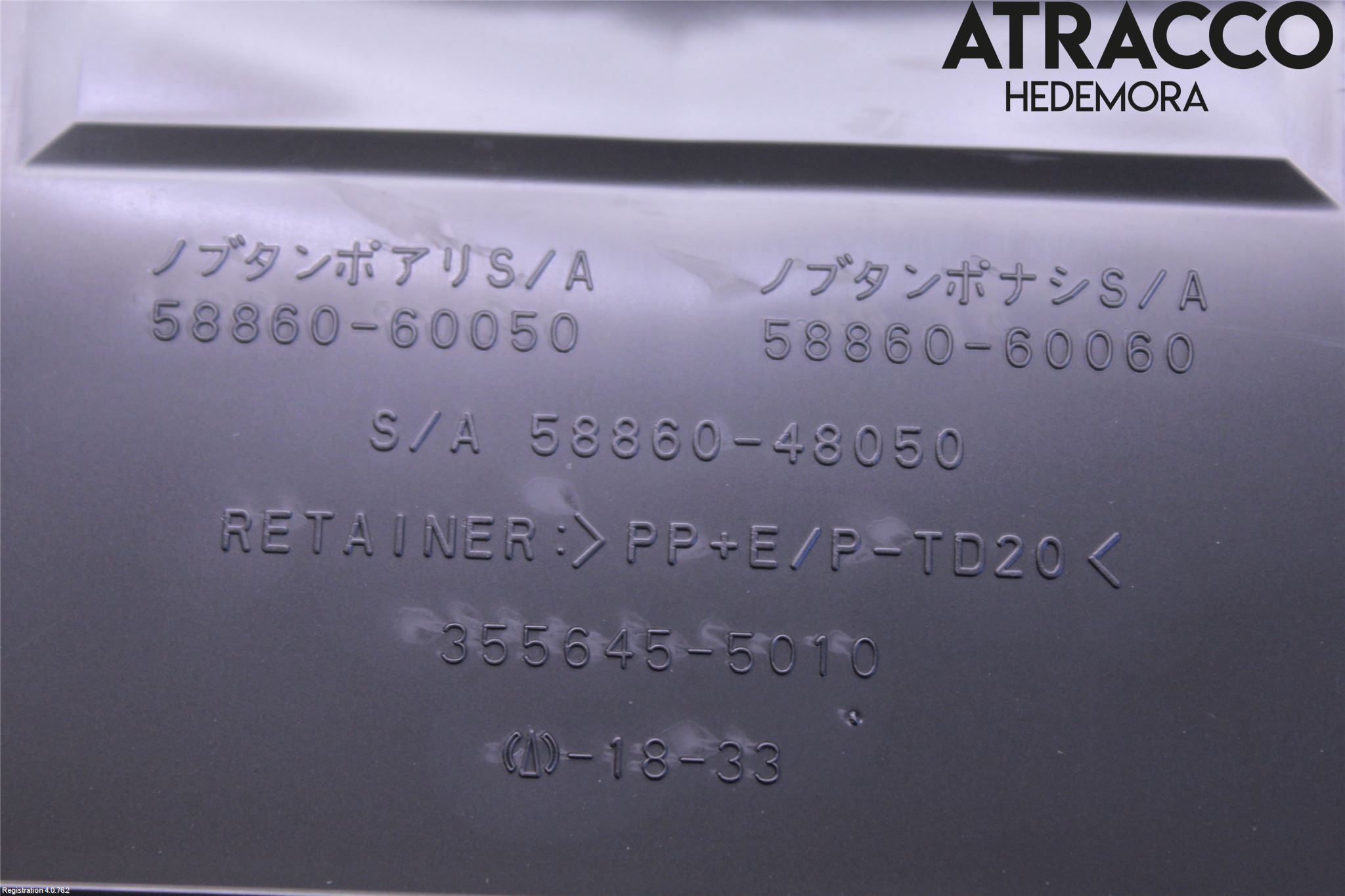 Toyota RAV4 19- Defrosterkanal-Munstycke