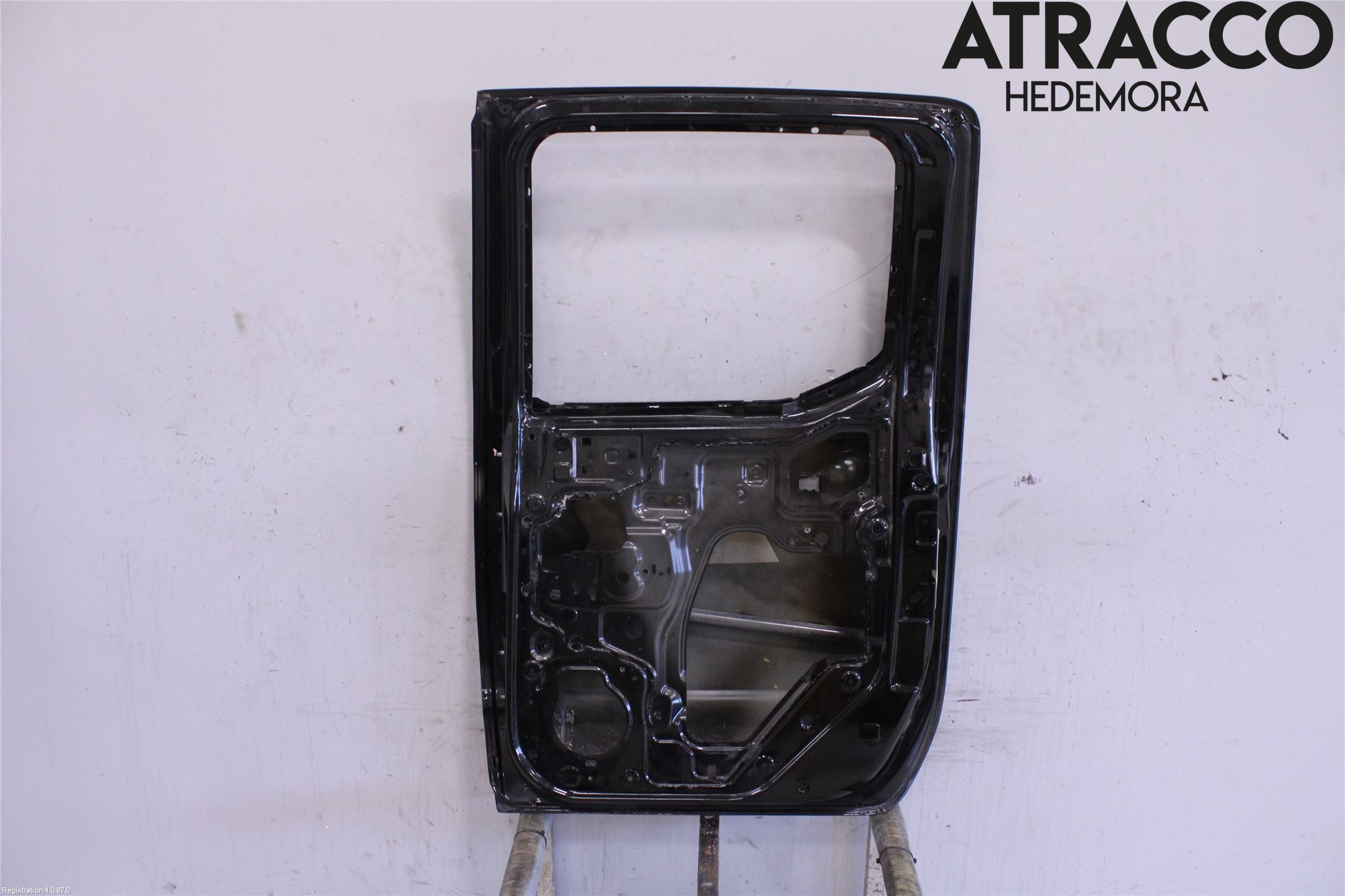 Nissan NAVARA 05-16 Dörr Bak Höger