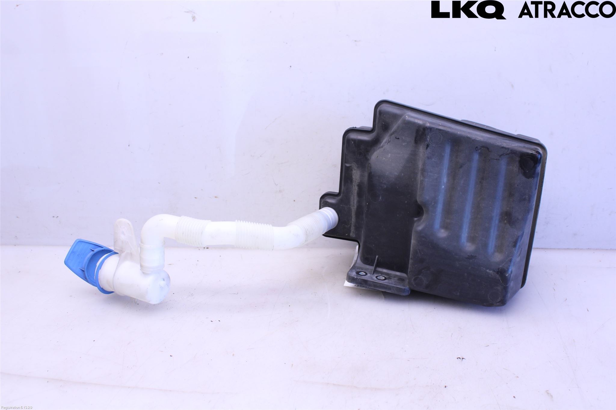 Volkswagen VW GOLF VI 09-13 Spolartank Vindruta-Strål