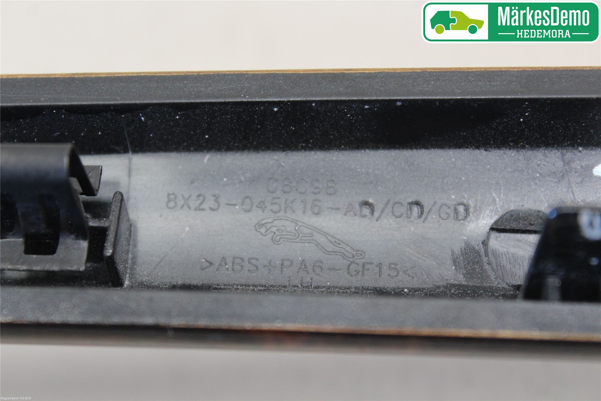 Jaguar XF 08-15 Instrumentbräda Inlägg-Dekorlist