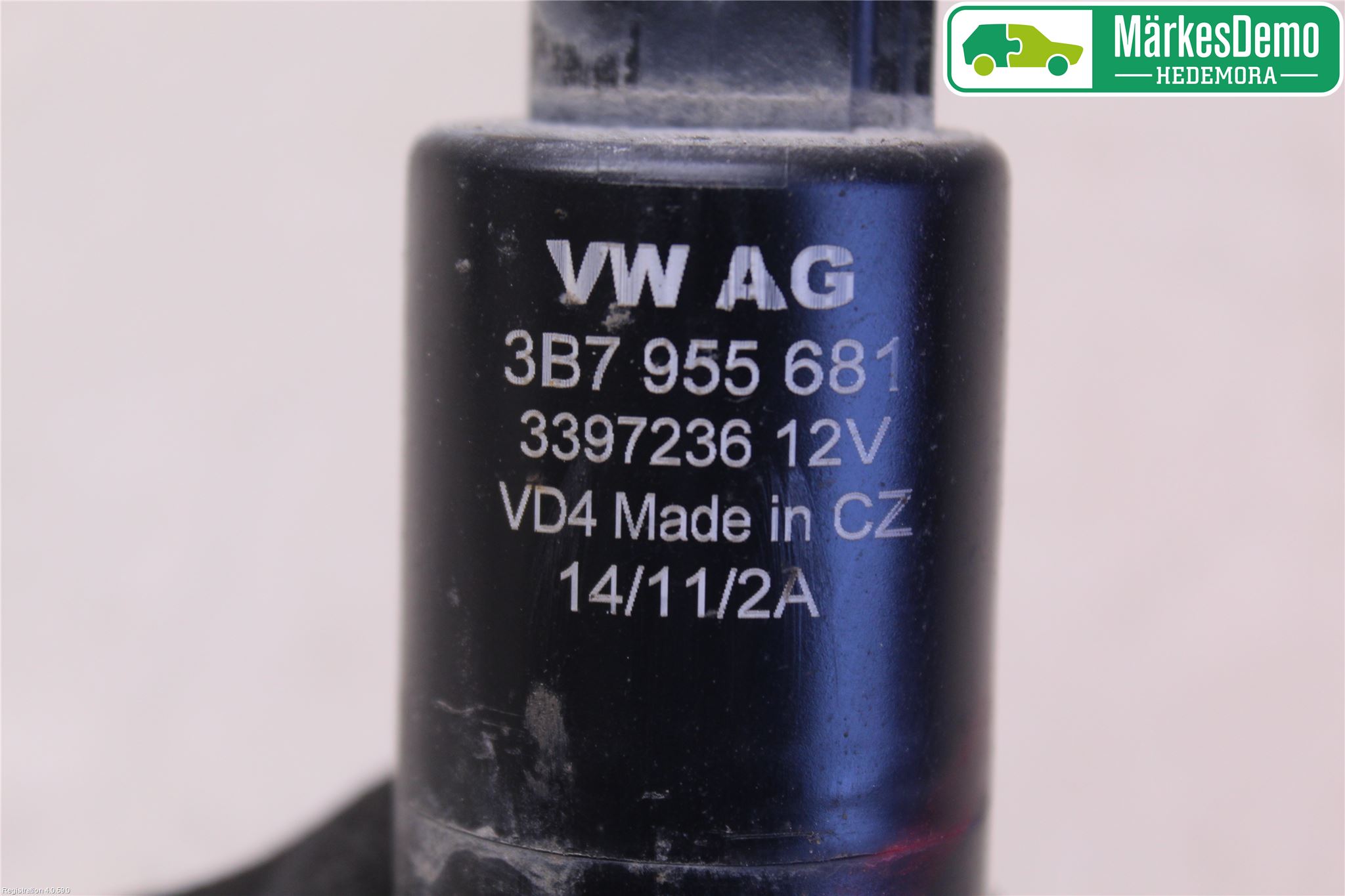 Volkswagen VW GOLF VI 09-13 Spolarpump Högtryck