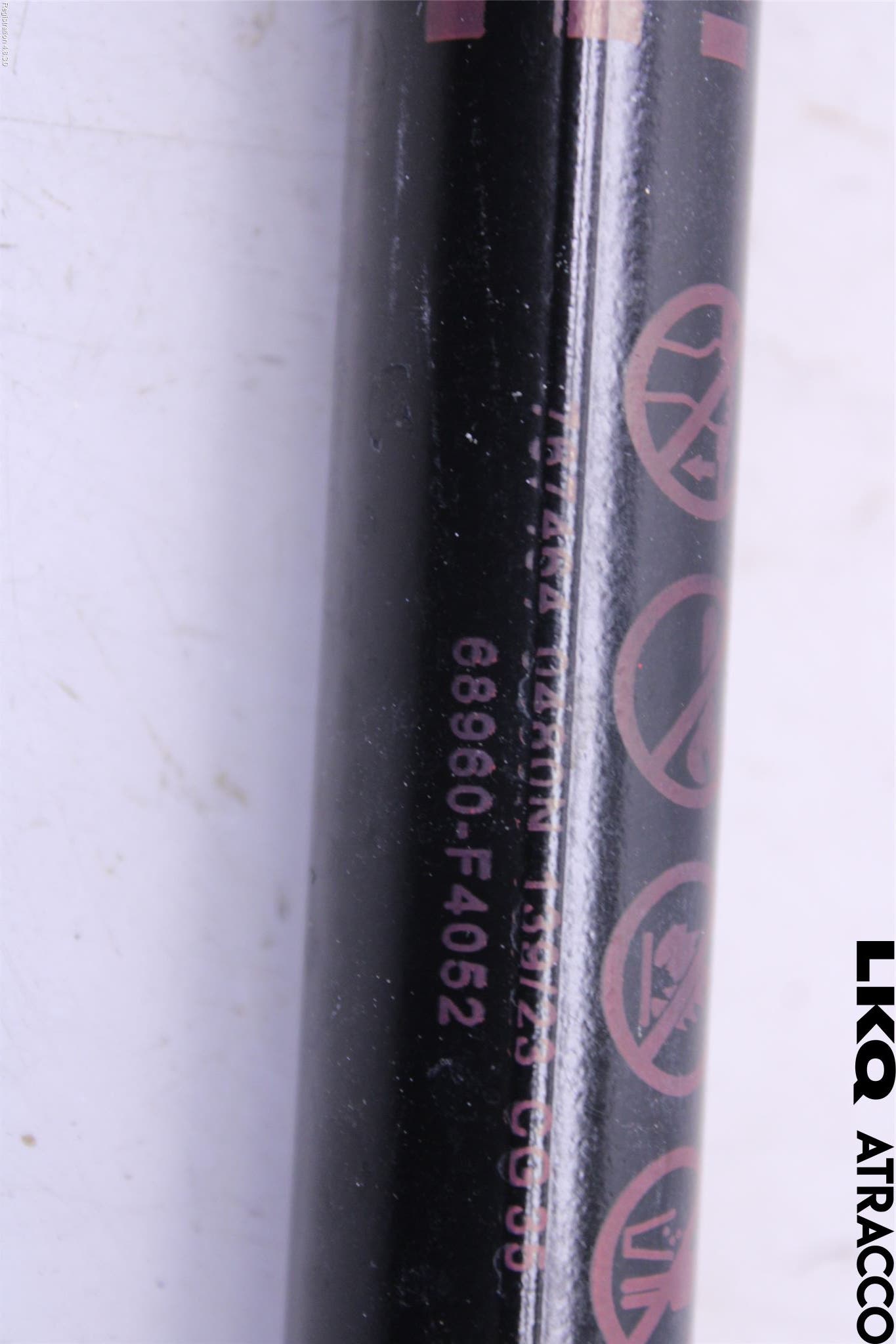 Toyota C-HR 16-23 Gasfjäder Baklucka