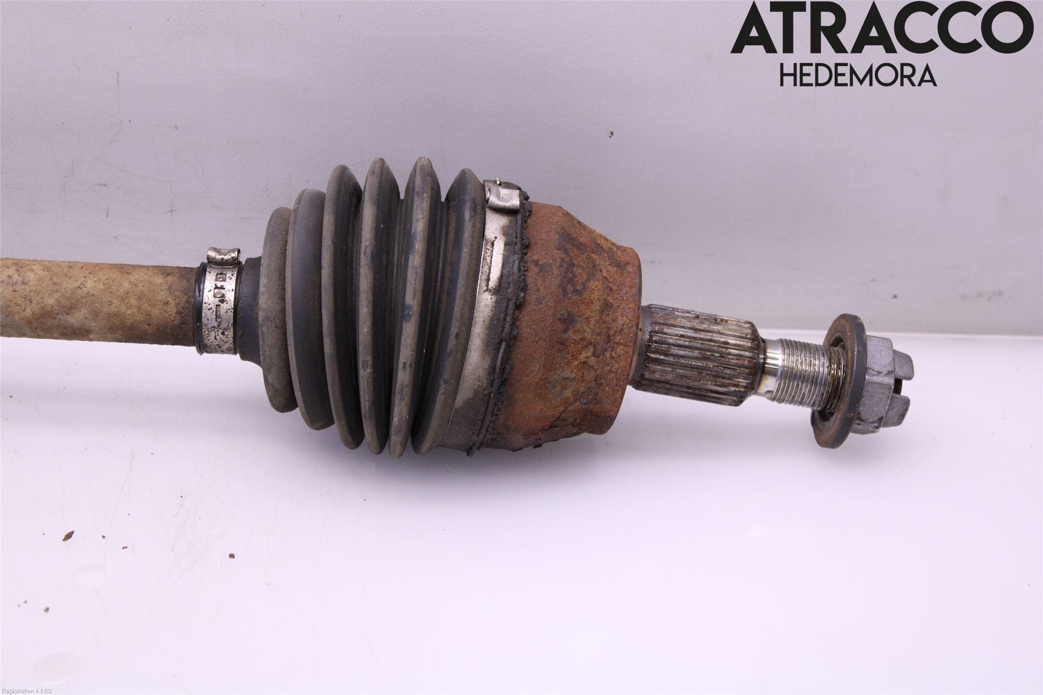 Ford FOCUS 15-18 Drivaxel Fram Höger