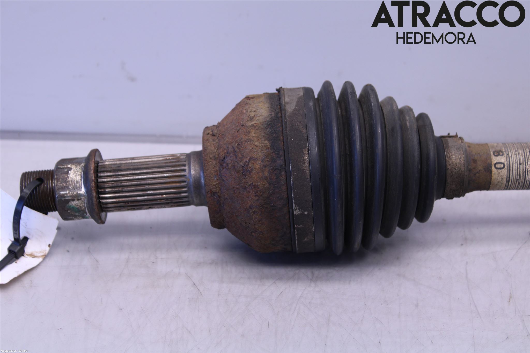 Nissan QASHQAI 10-14 Drivaxel Fram Vänster