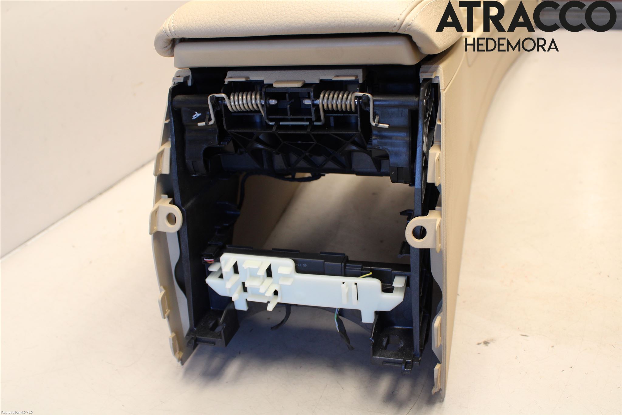 BMW 4 F32/F33/F82/F83 13-20 Instrumentkonsoll Golv