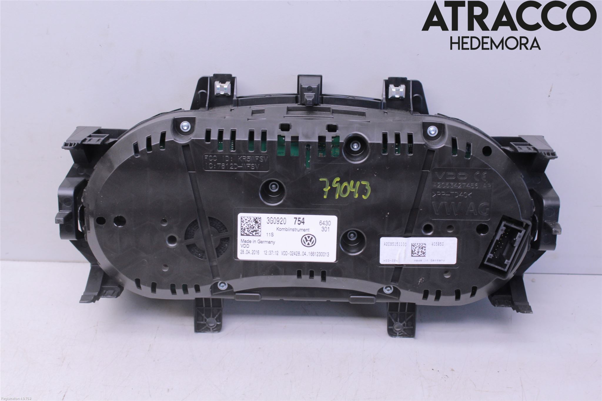 Volkswagen VW PASSAT 15-19 Instrument Komb
