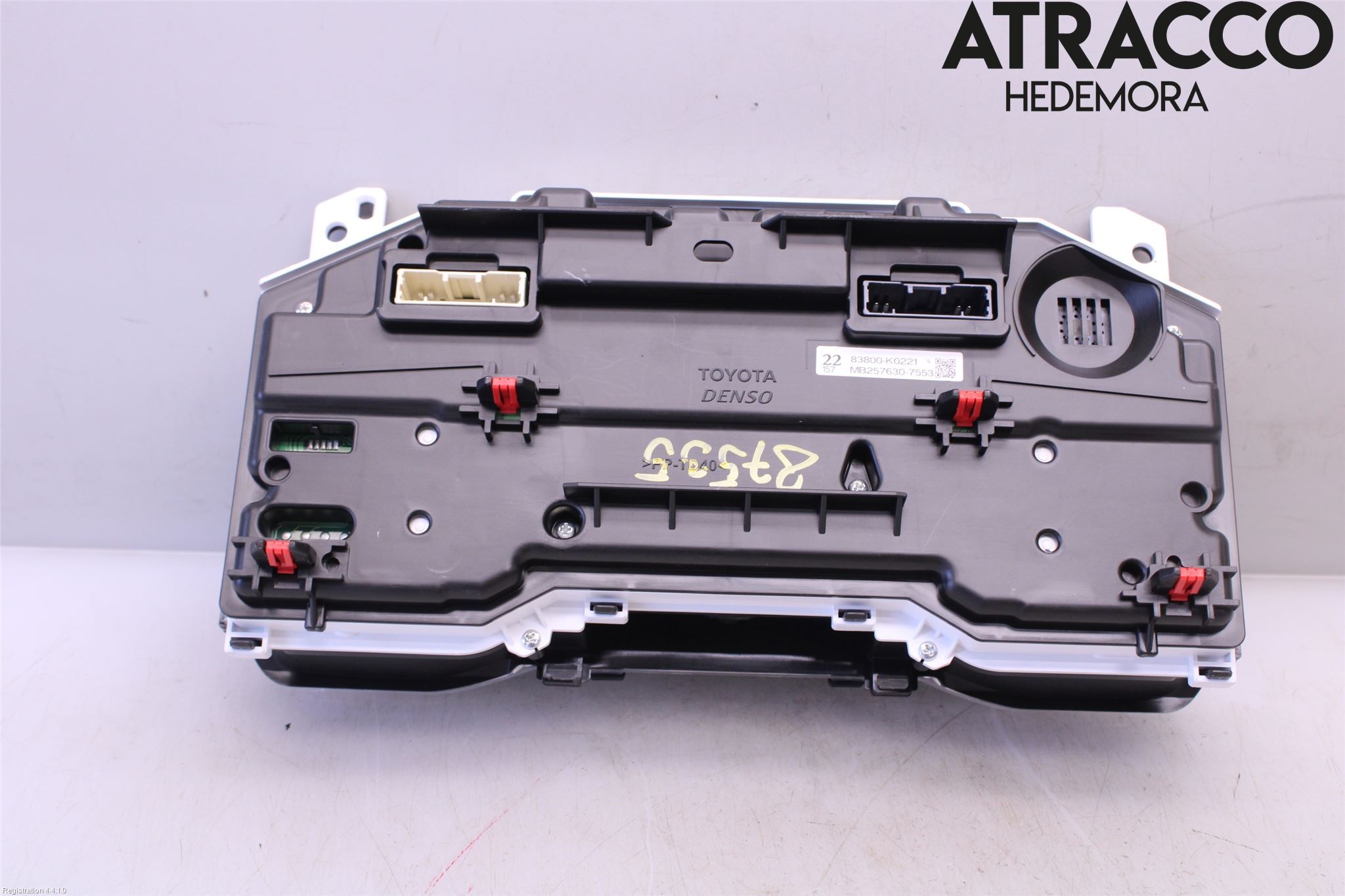 Toyota YARIS XP21 20- Instrument Komb