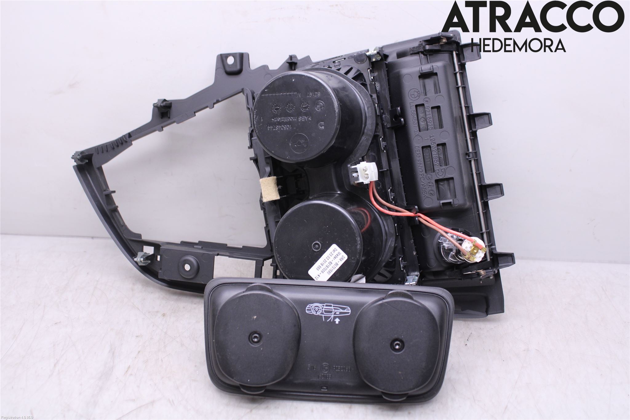 BMW 3 F30/F31/F80 12-19 Instrumentkonsoll Mitt