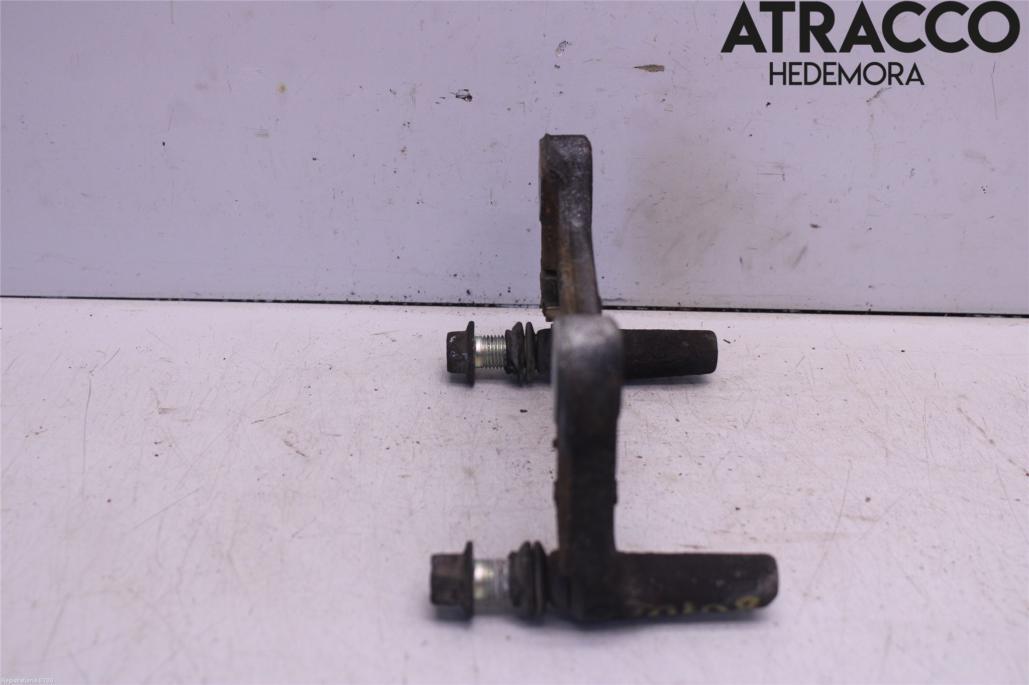 Mitsubishi SPACE STAR 13- Bromsokshållare