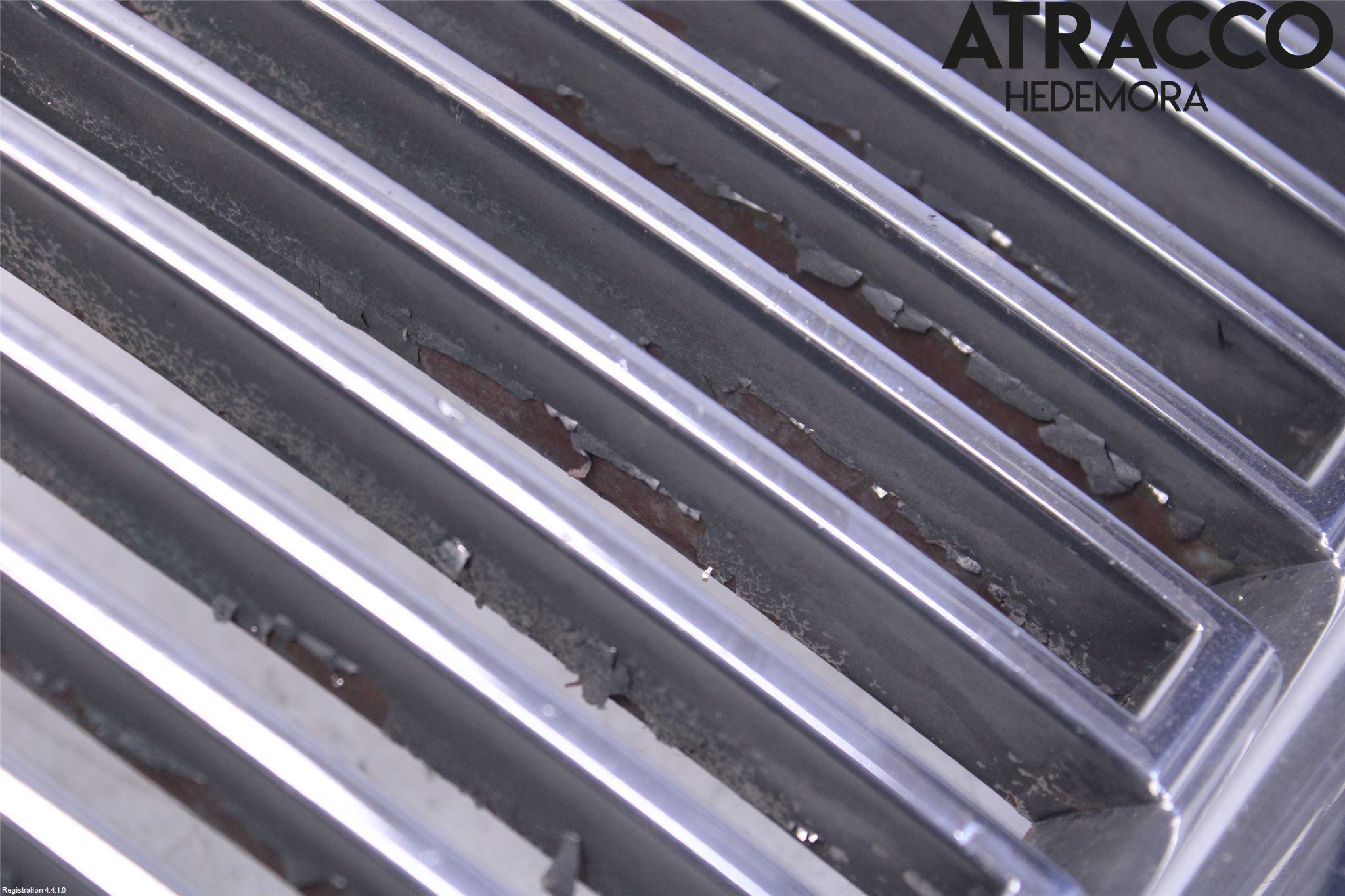 Volvo S70/V70/XC  97-00 Grill Komp