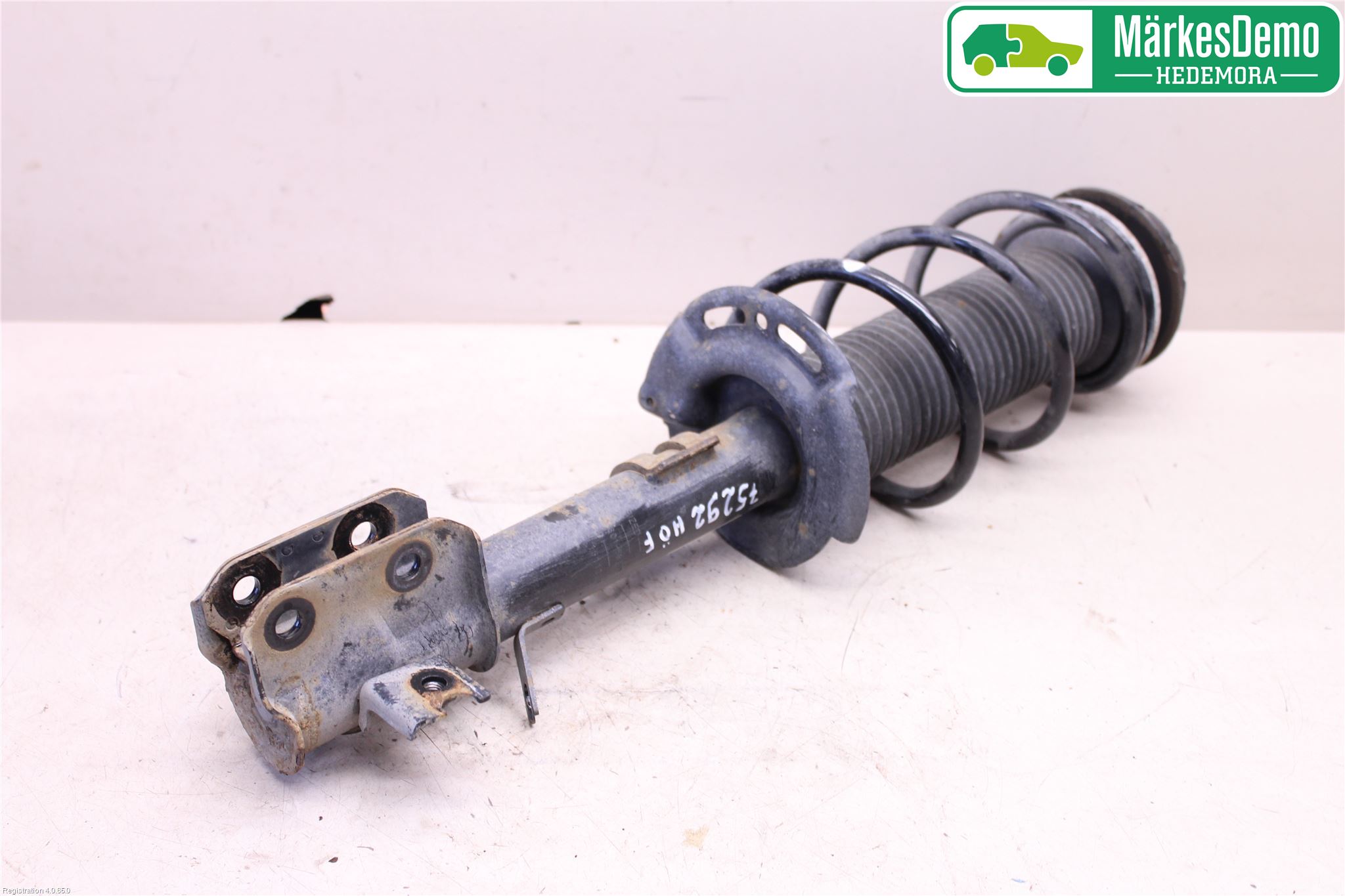 Suzuki SWIFT 11-16 Fjäderben Fram Höger