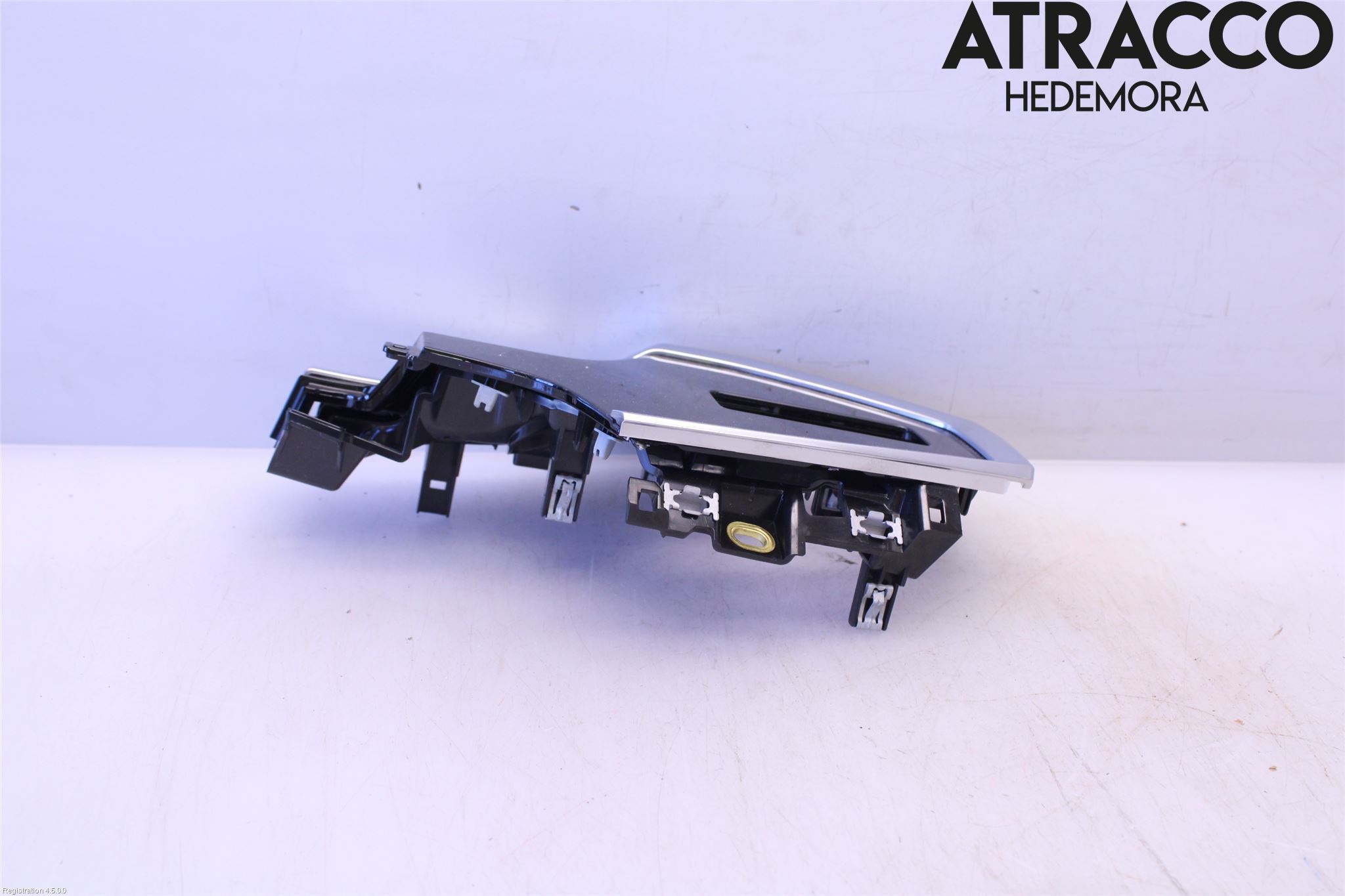 Audi Q3 F3 19- Instrumentbräda Inlägg-Dekorlist
