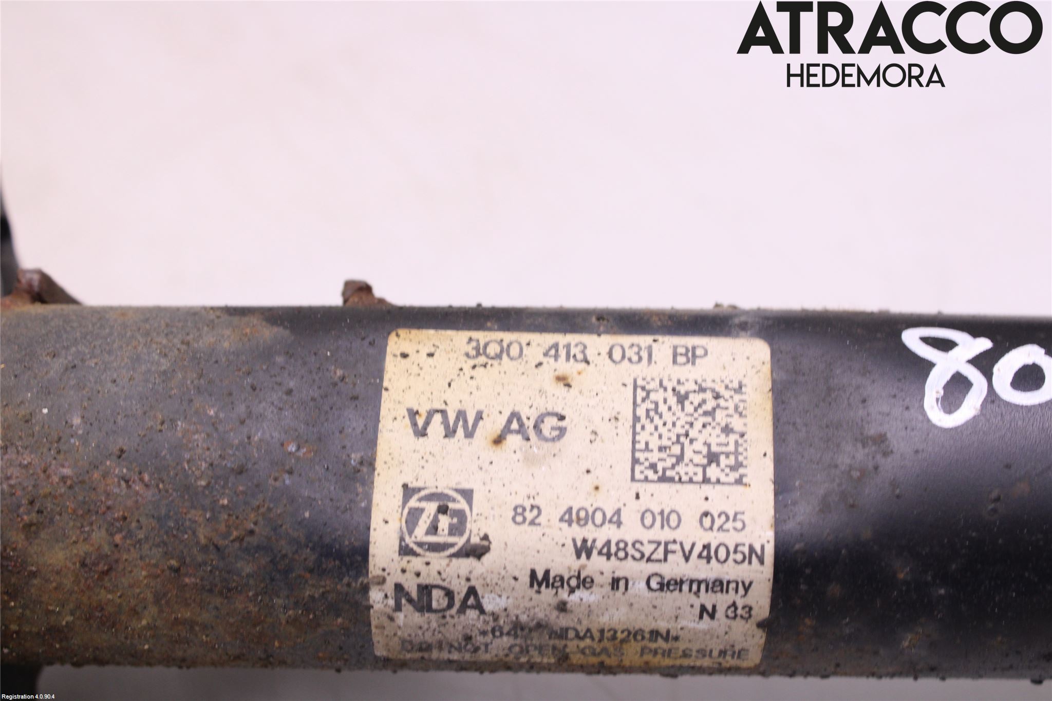 Volkswagen VW PASSAT 15-19 Fjäderben Fram Höger