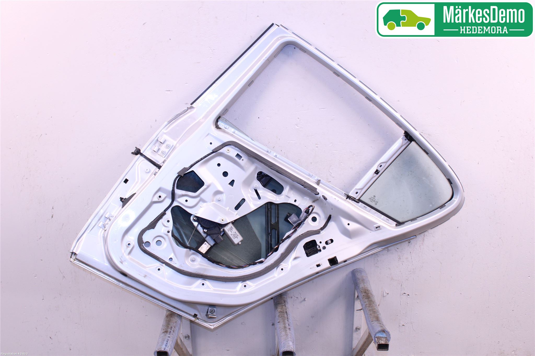 BMW 1 E87/81 5D/3D 03-11 Dörr Bak Höger