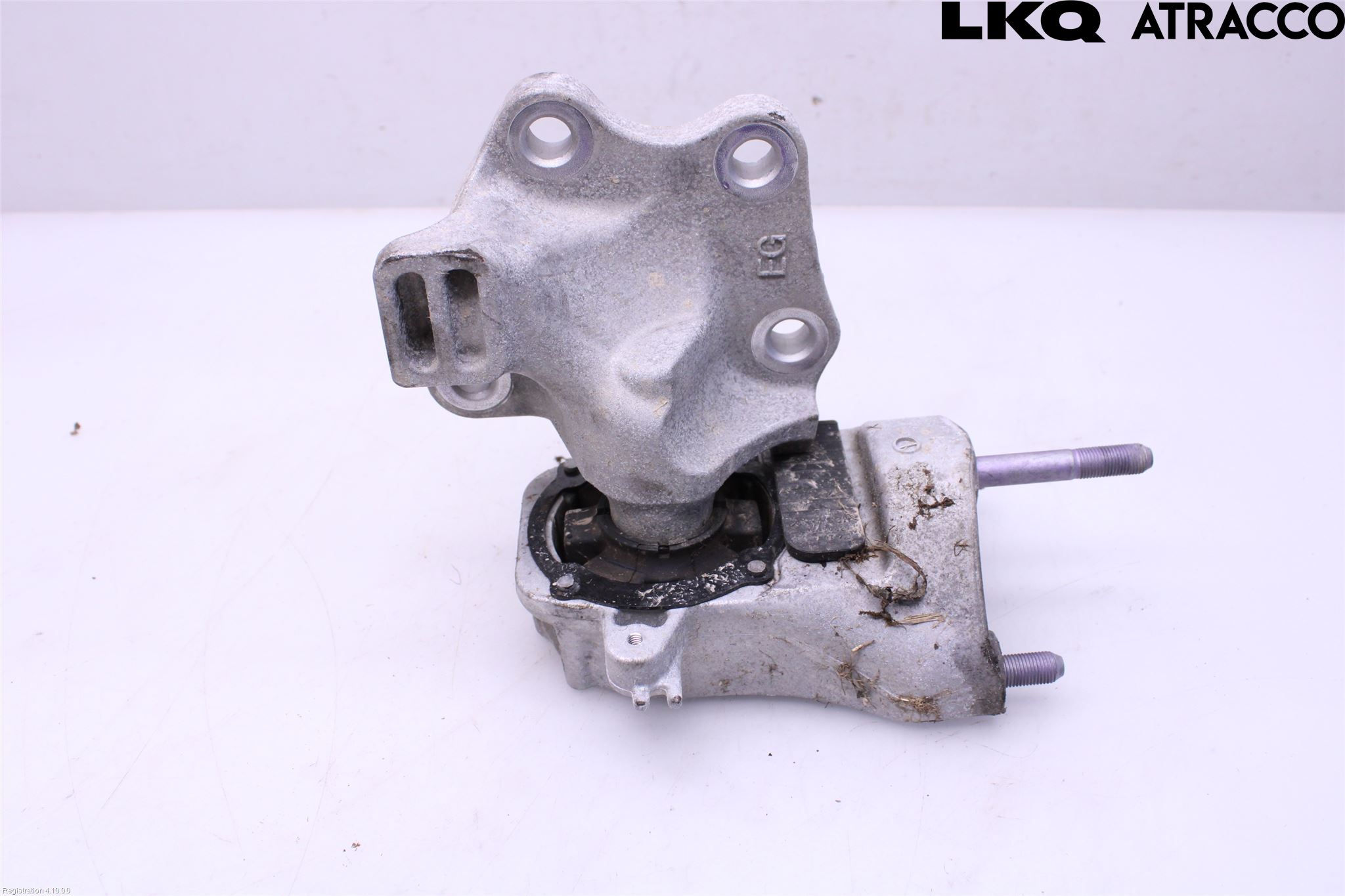 Toyota bZ4X EA10 22- Motorfäste