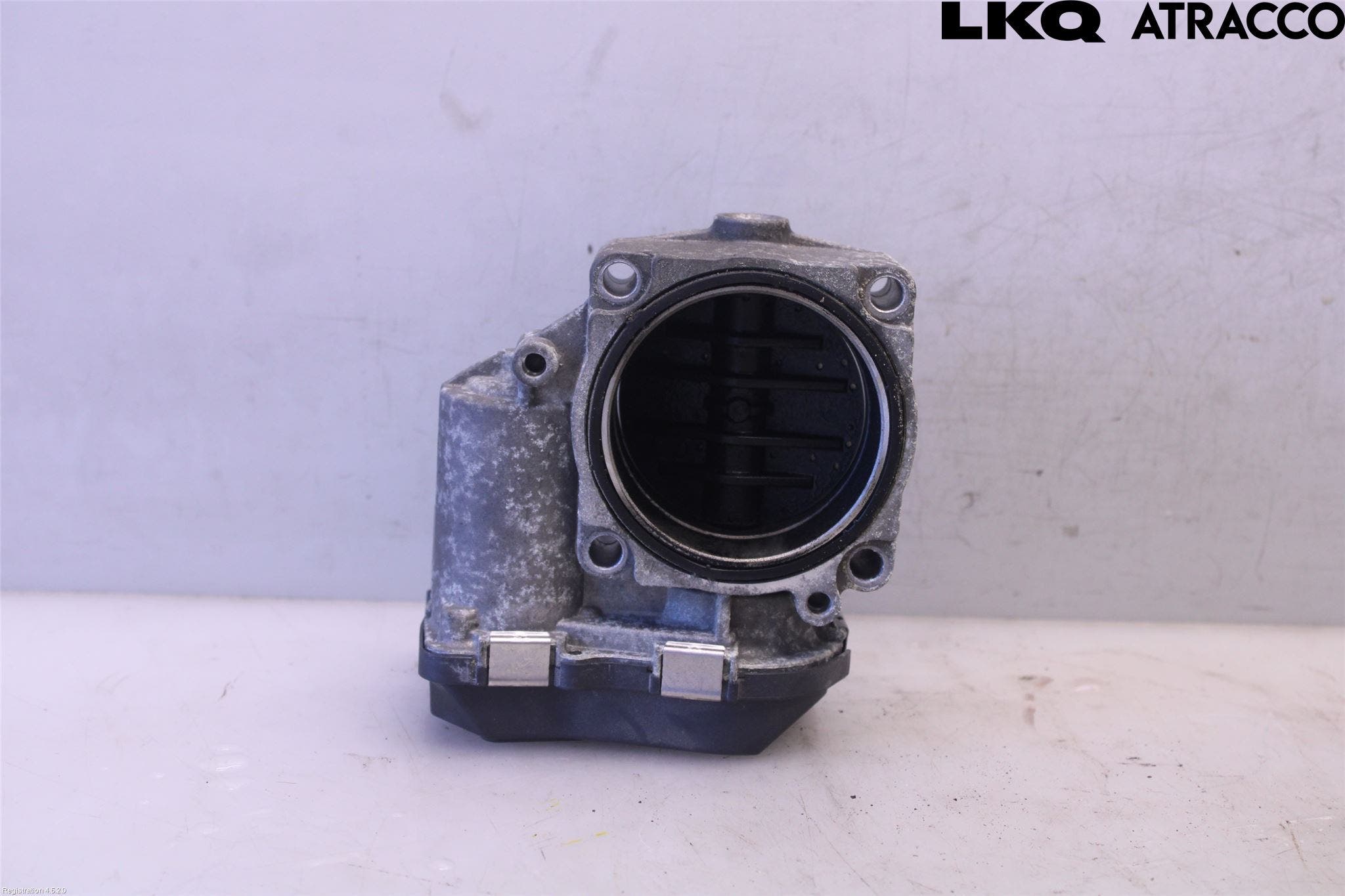 BMW 1 E82/88 Coupé/Cab 06-13 Injspjällhus