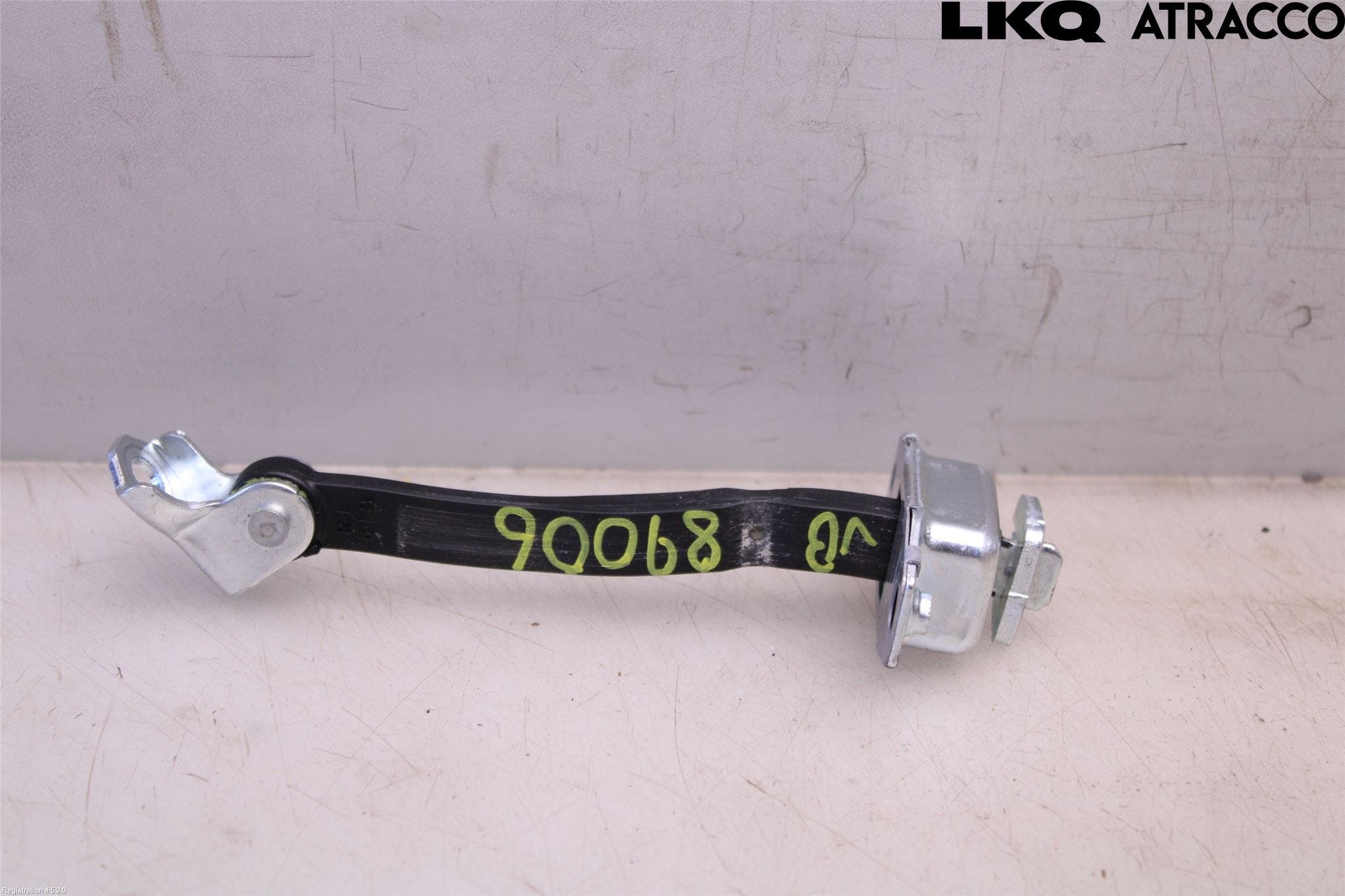 Toyota YARIS CROSS XP21 21- Dörrstopp