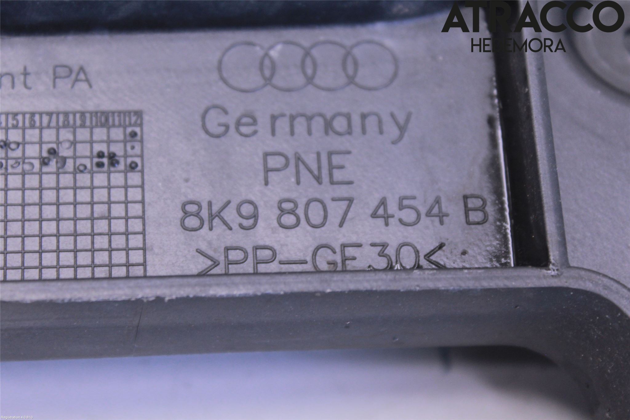 Audi A4 12-15 Stötfångarfäste Bak Hö