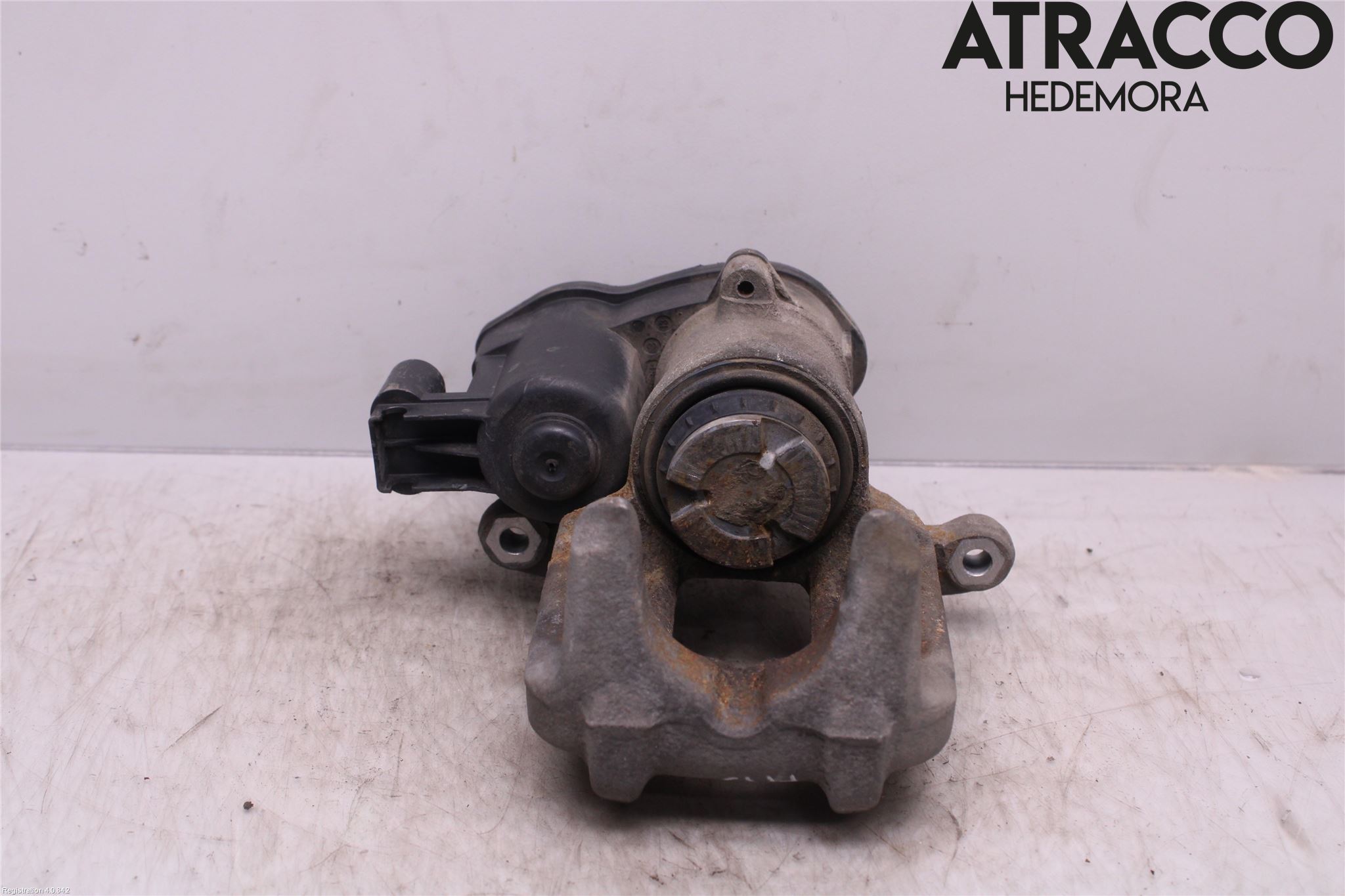 BMW 5 F10/F11/F18 09-17 Bromsok Bak Höger