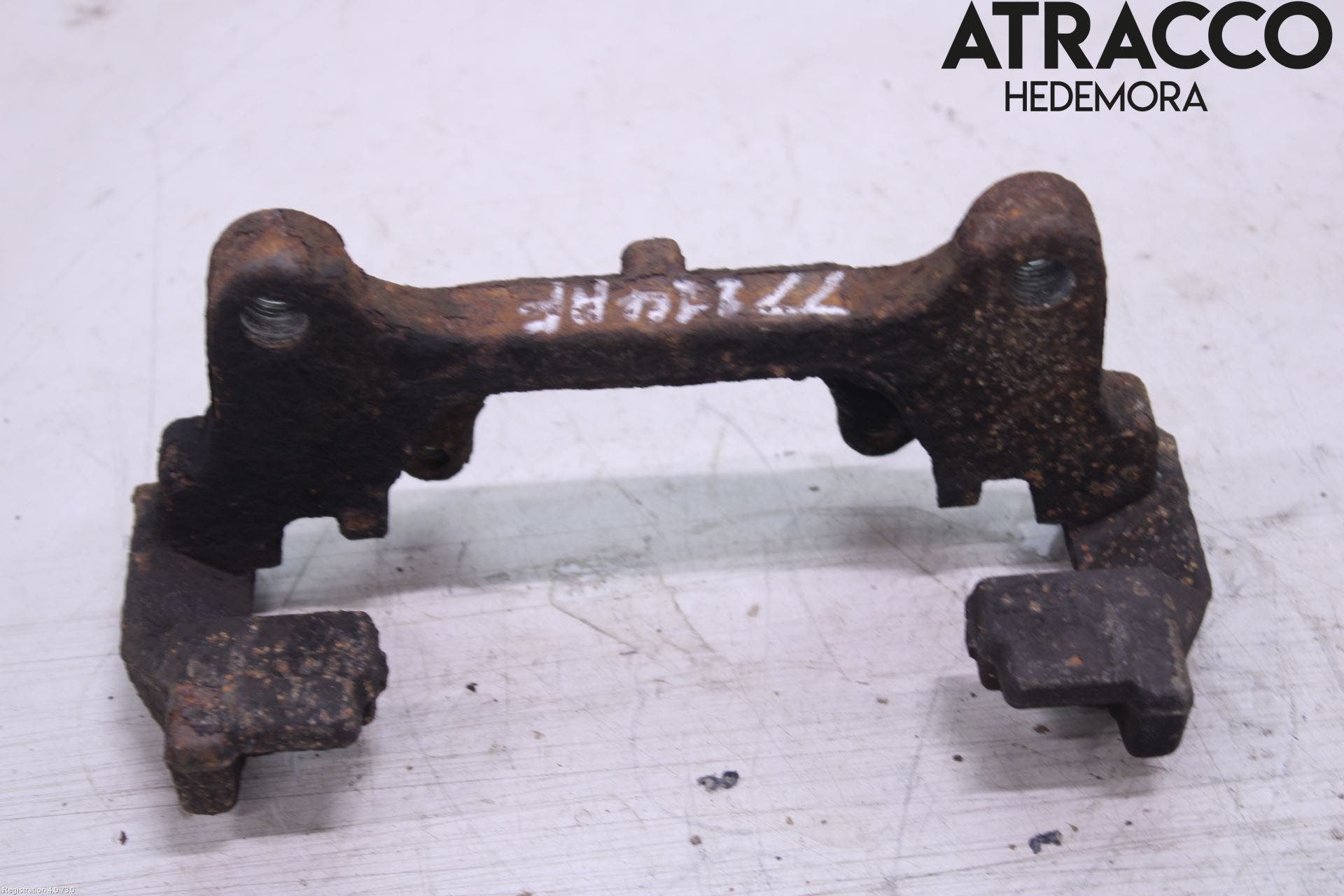 Skoda SUPERB 09-15 Bromsokshållare