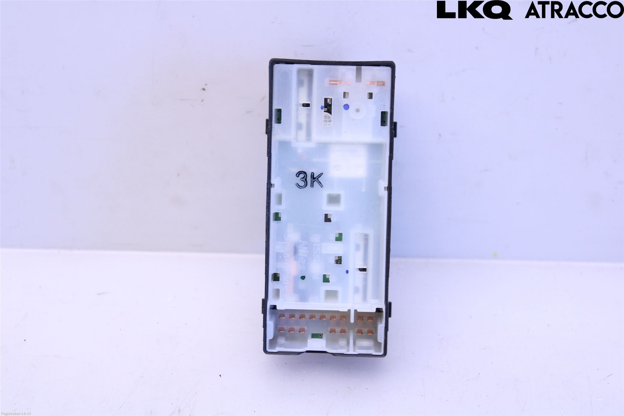 Nissan NOTE E12 14-20 Strömställare Elhiss