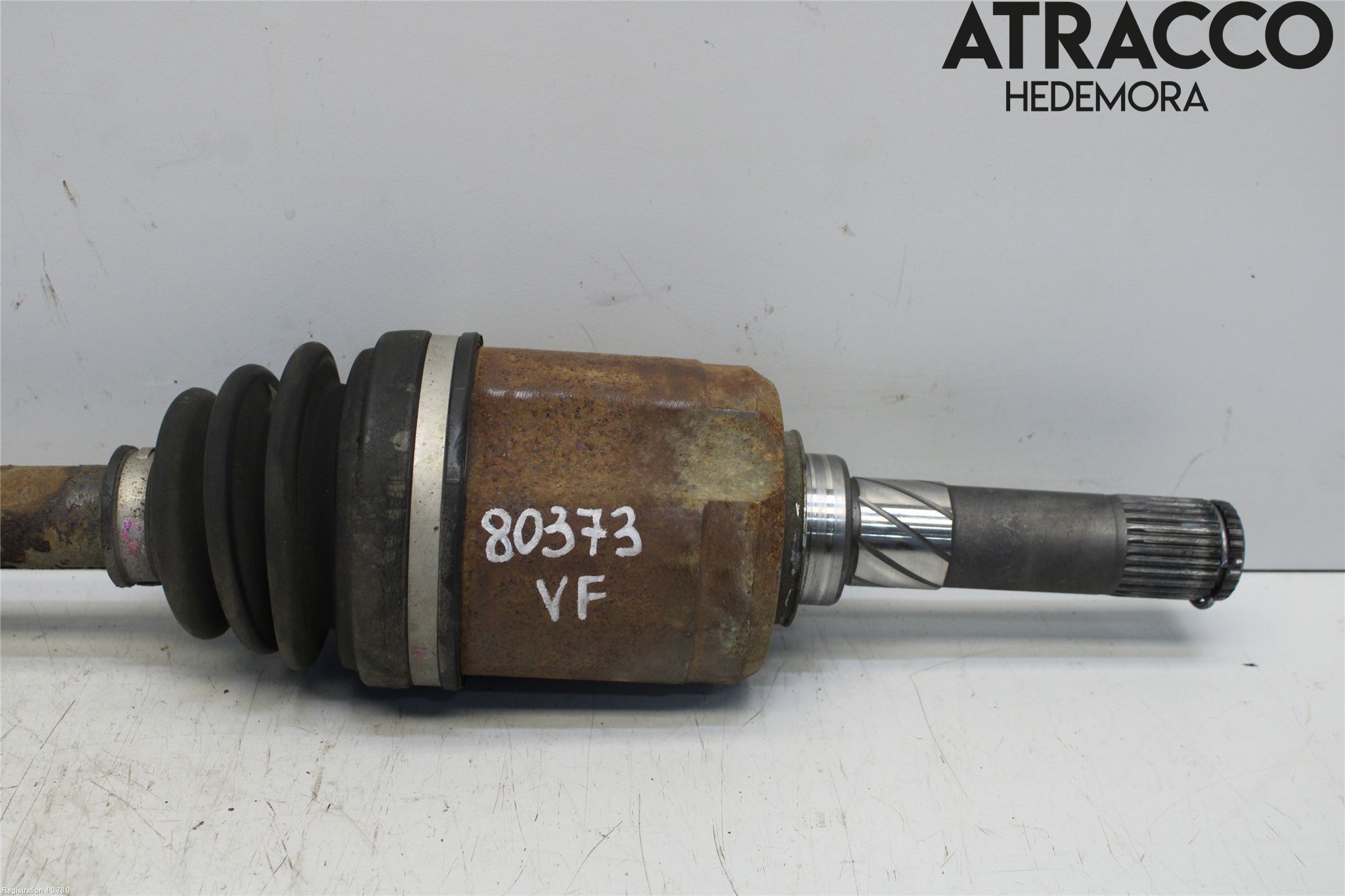 Nissan QASHQAI   07-10 Drivaxel Fram Vänster